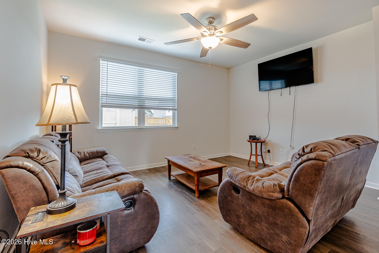 100564968 | Photo 22