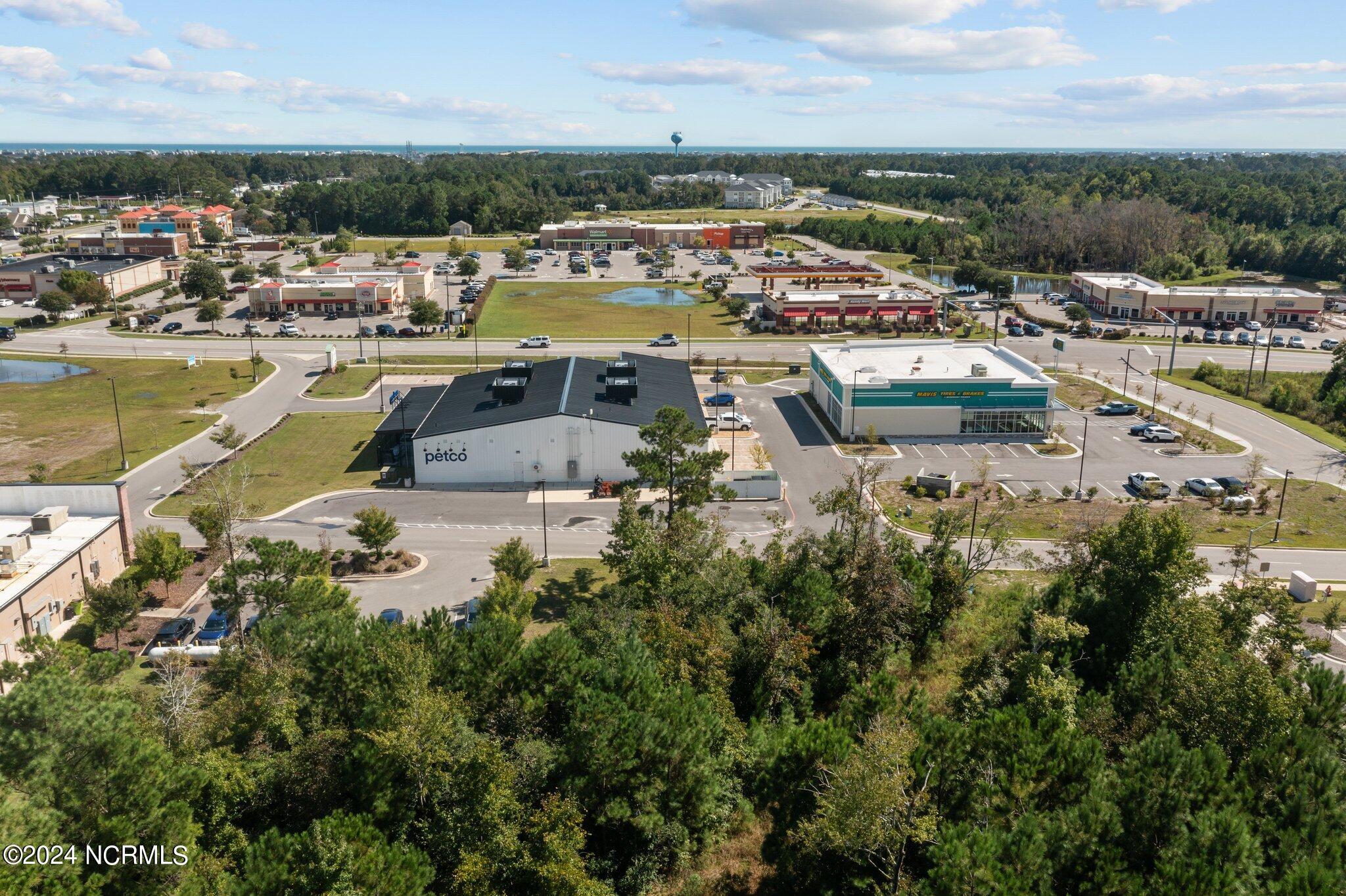 100467207 | Photo 19