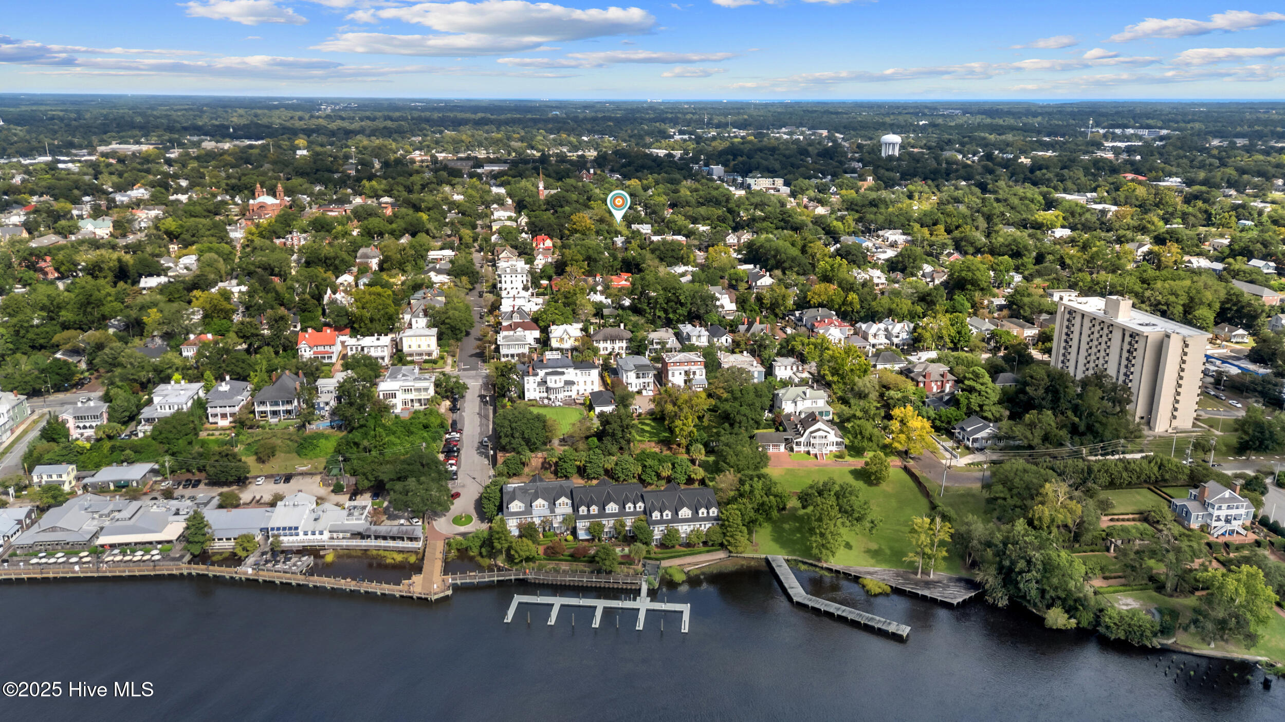 100529697 | Photo 55