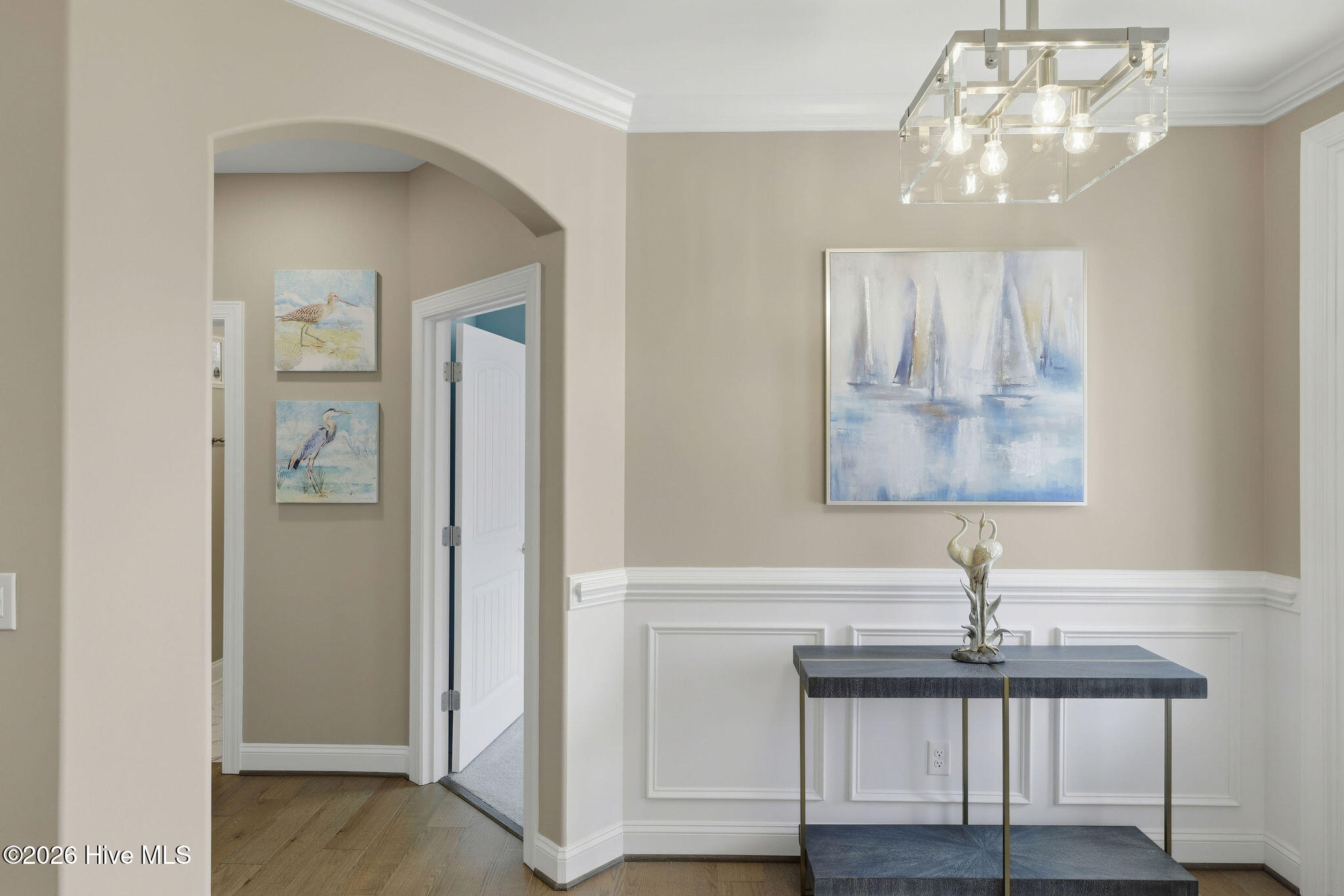 100564757 | Photo 58