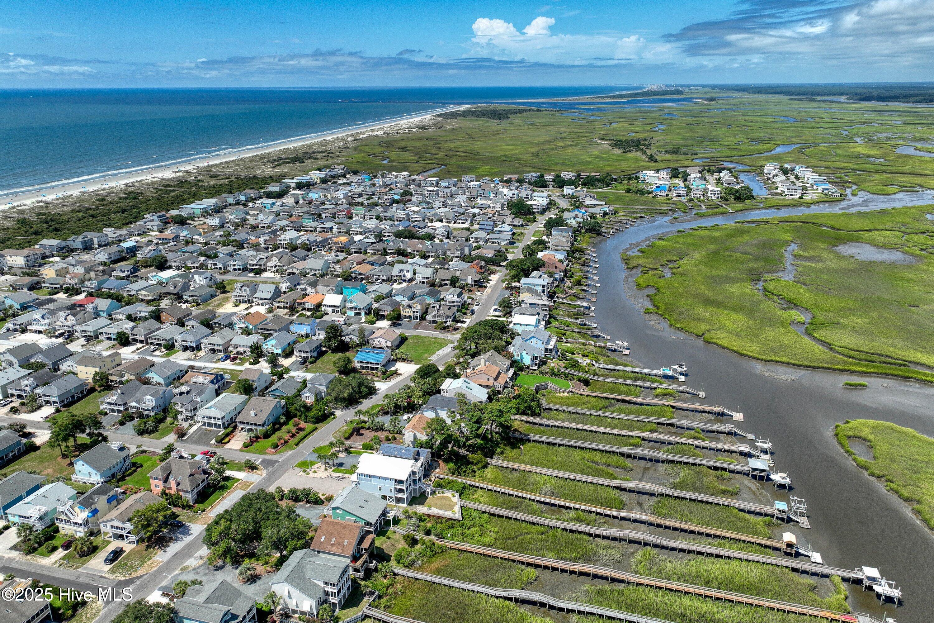 100522322 | Photo 48