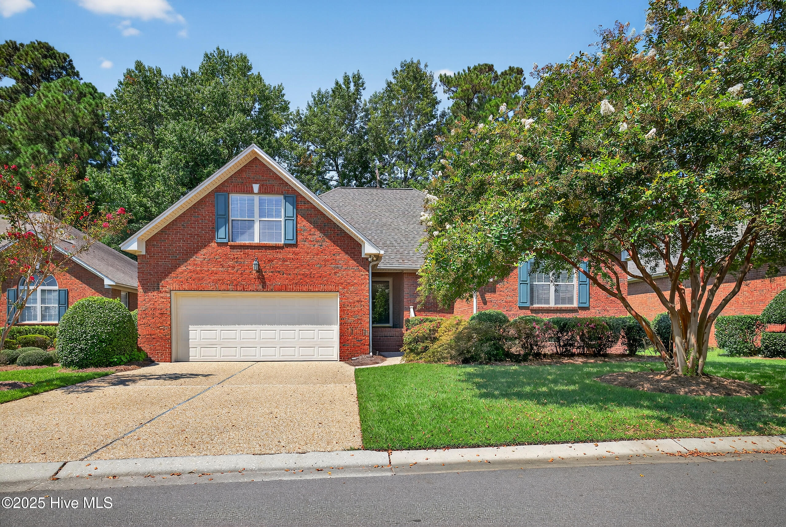 1409 Brookside Gardens Drive, Wilmington, NC 28411 – photo 1 of 33: 033_6Q7A3729
