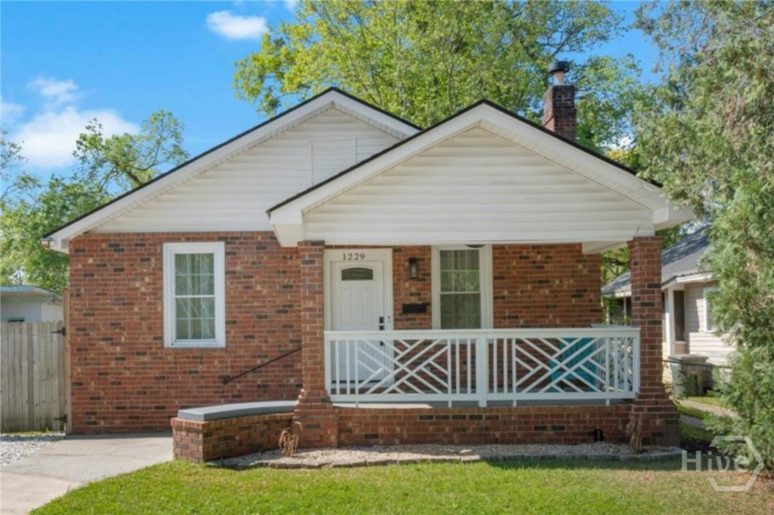 Homes for sale in Savannah, GA | 1229 E 40th St, Savannah, GA 31404 | MLS# SA356360