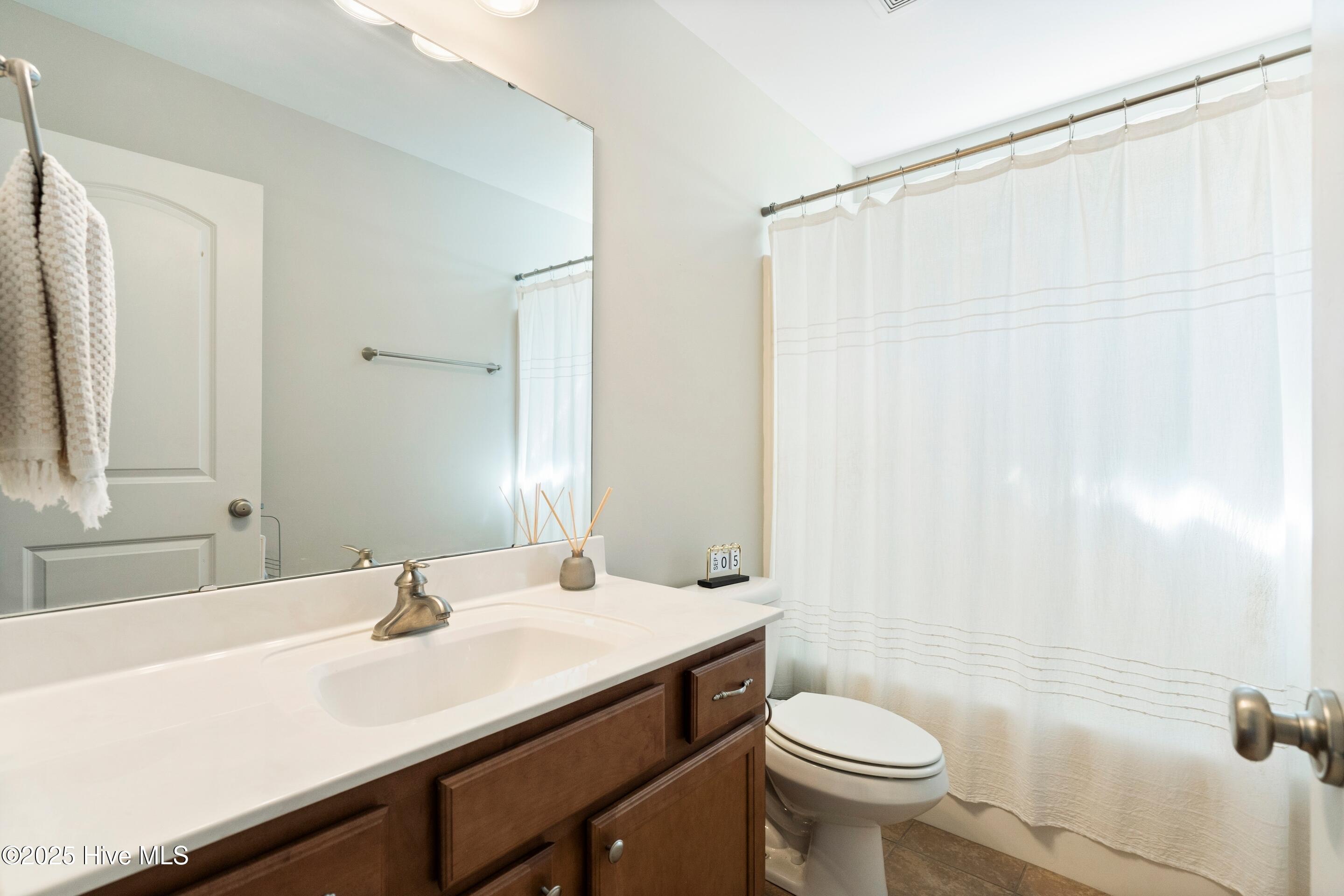 100529495 | Photo 34