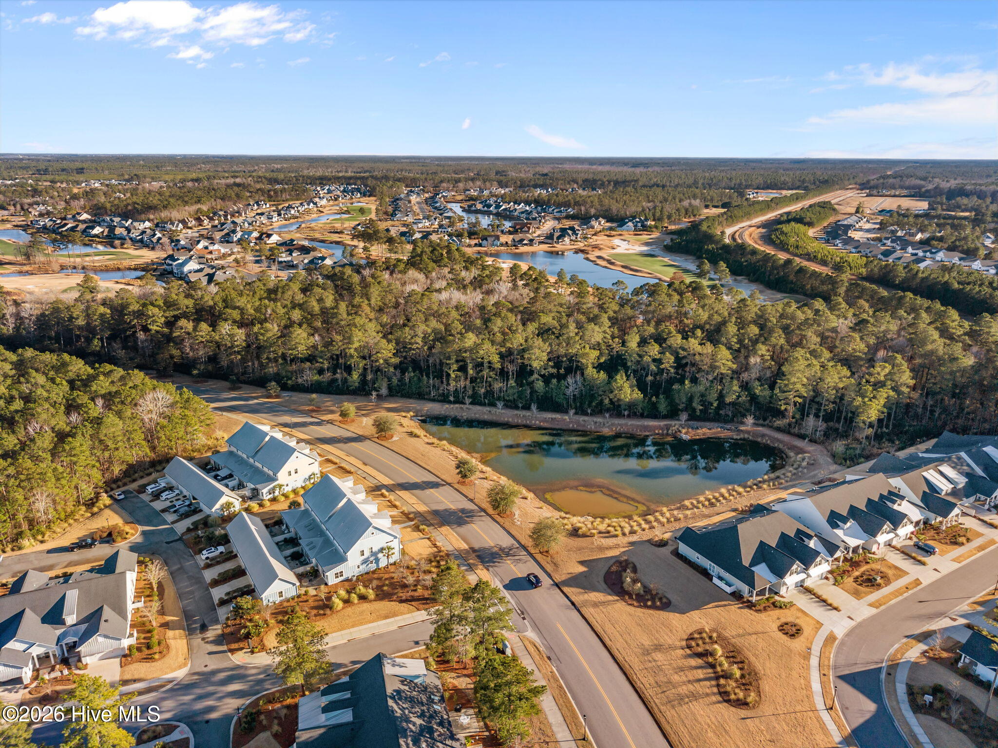 100547580 | Photo 53