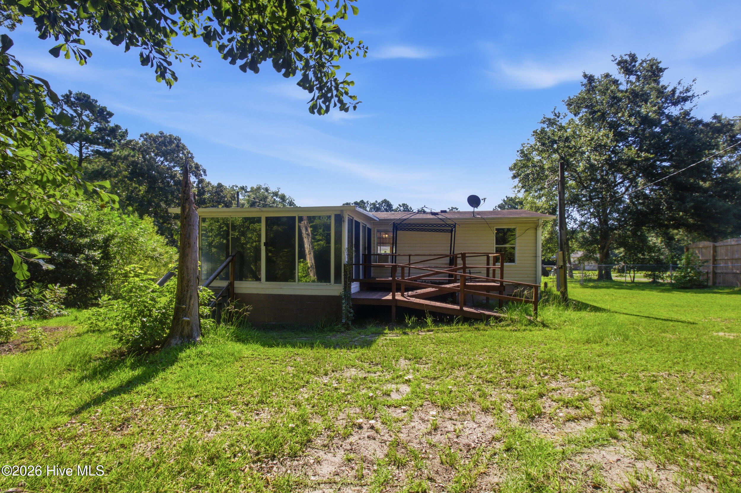 165 High School Road,Vanceboro