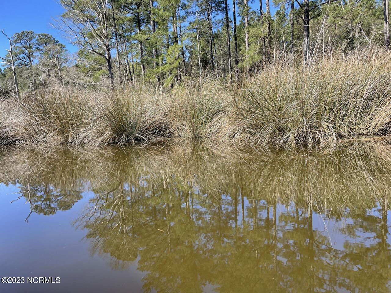 330, 211 Garbacon Drive, Beaufort, NC, 28516