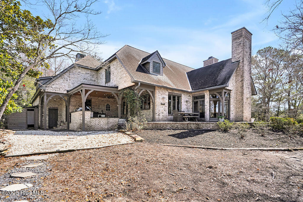 100564190 | Photo 69