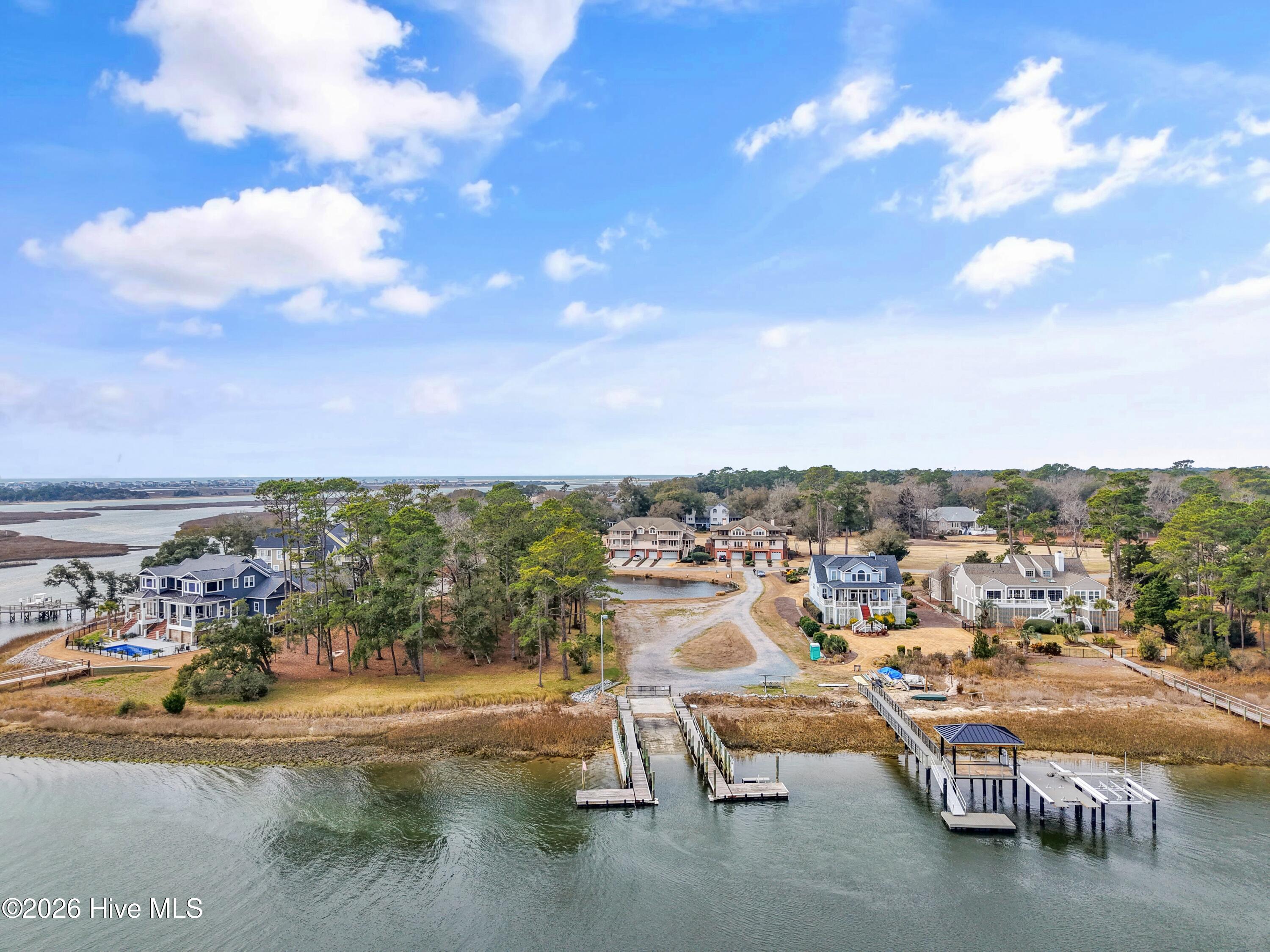 100558651 | Photo 62