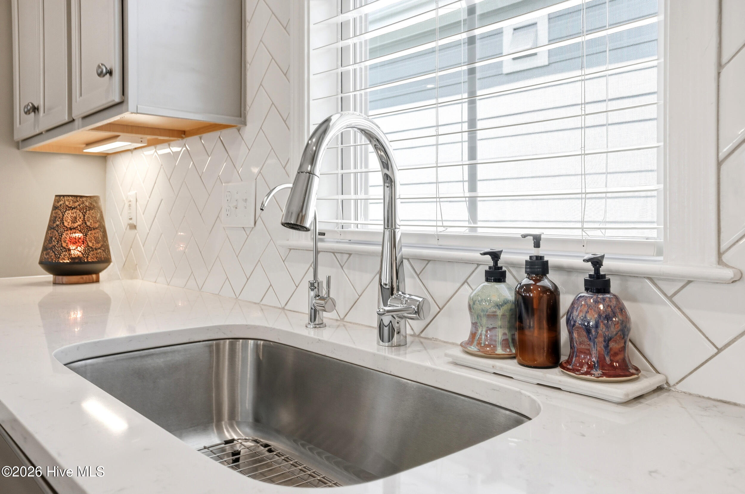 100569050 | Photo 29