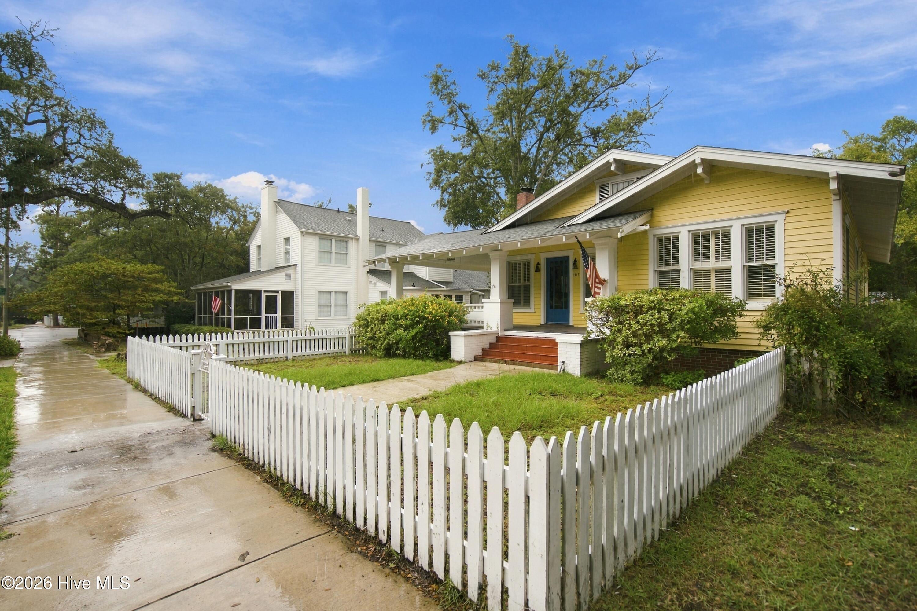 105 S Atlantic Avenue, Southport, NC 28461 – photo 3: 32-print-DSC07075