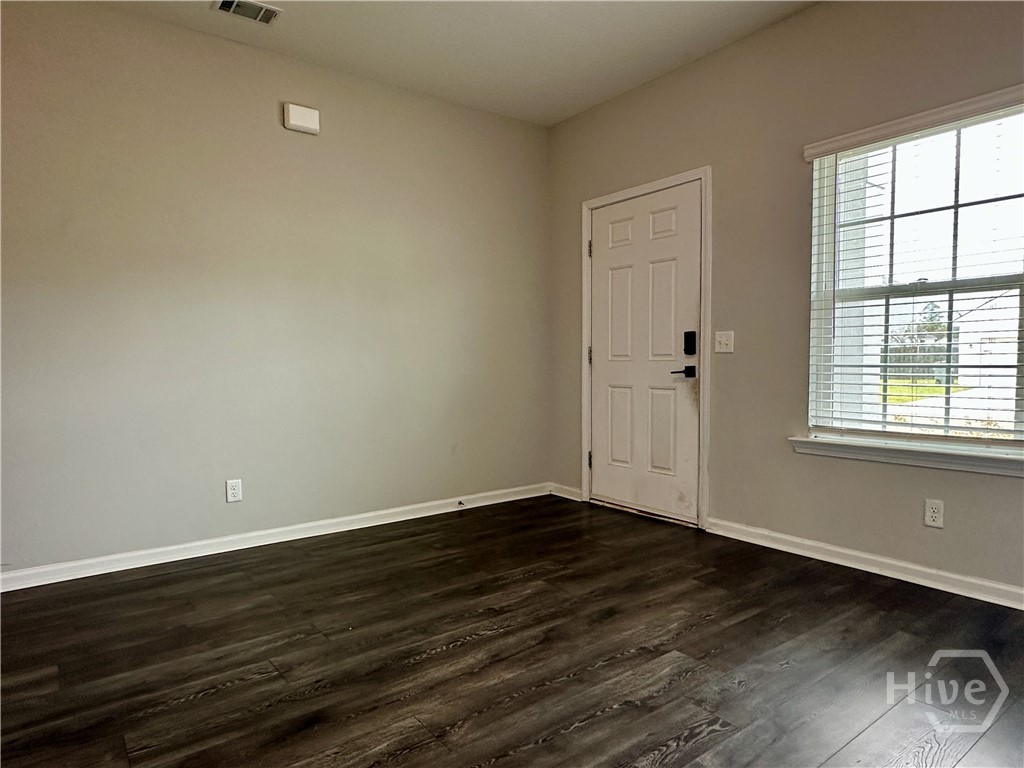 Photo 3 of Single family home for sale at 67 Daylily Ct, Hinesville, GA 31313 | MLS# SA366192 | Listing updated on 2026-10-10