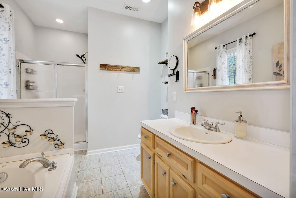 6472 Rolling Run Road, Southport, NC 28461 – photo 18: 6472RollingRun-17