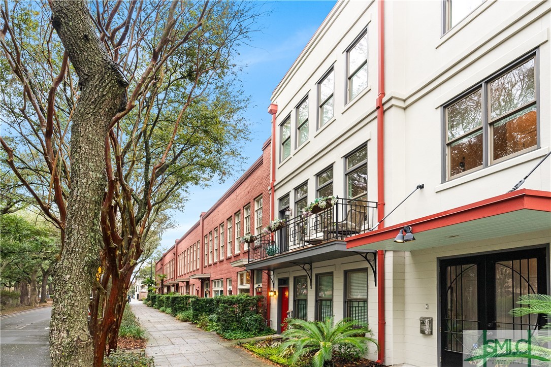 Meticulously updated condo retreat.