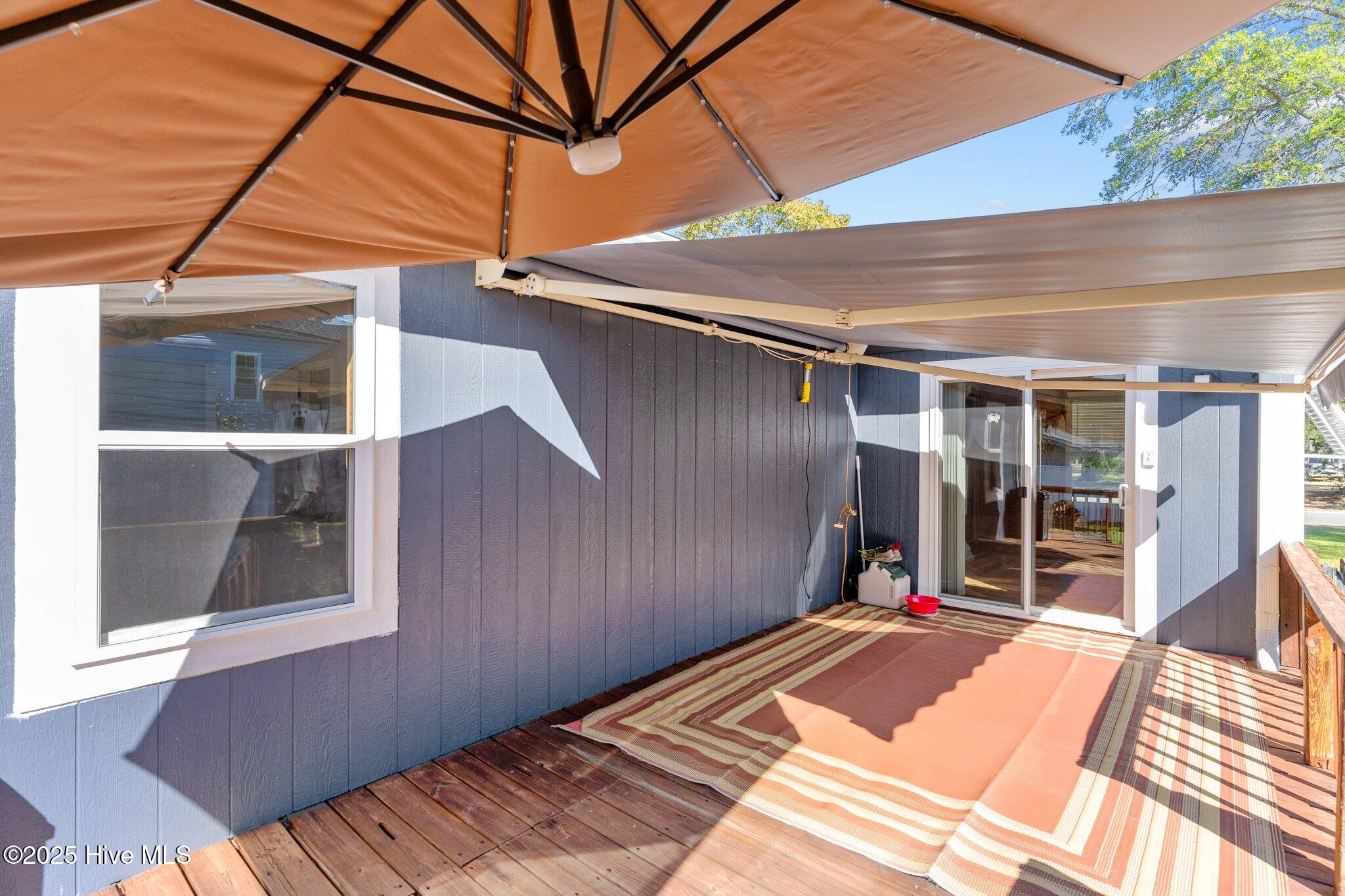 100527496 | Photo 38