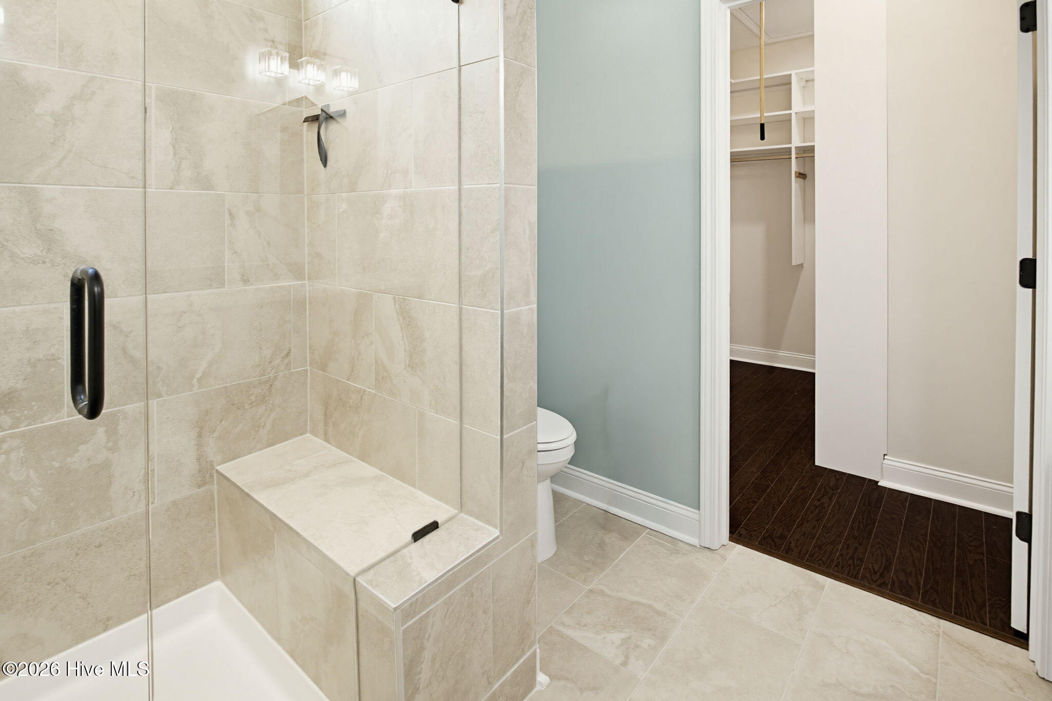 100567732 | Photo 21