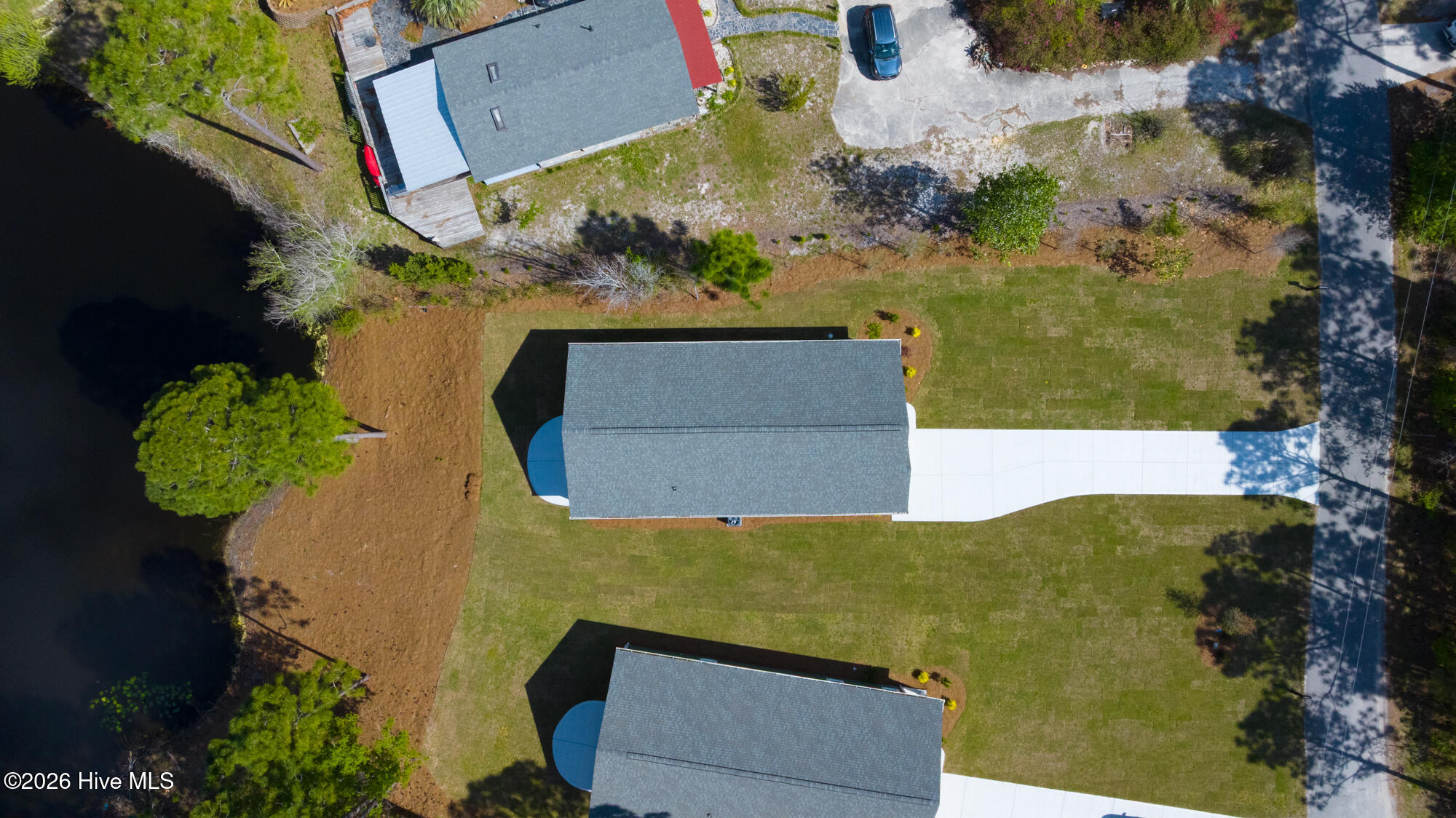 100565592 | Photo 60