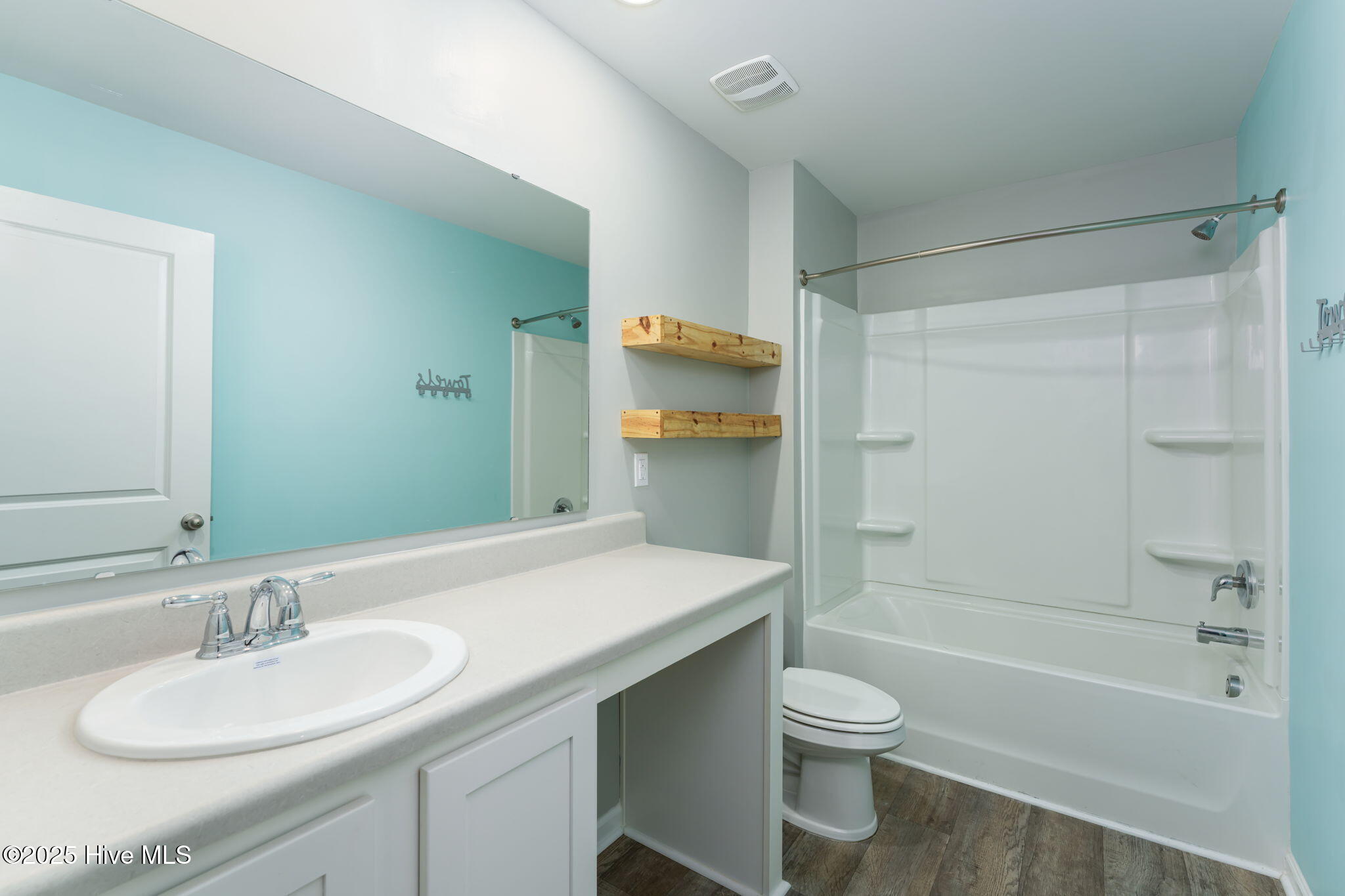 100523814 | Photo 13