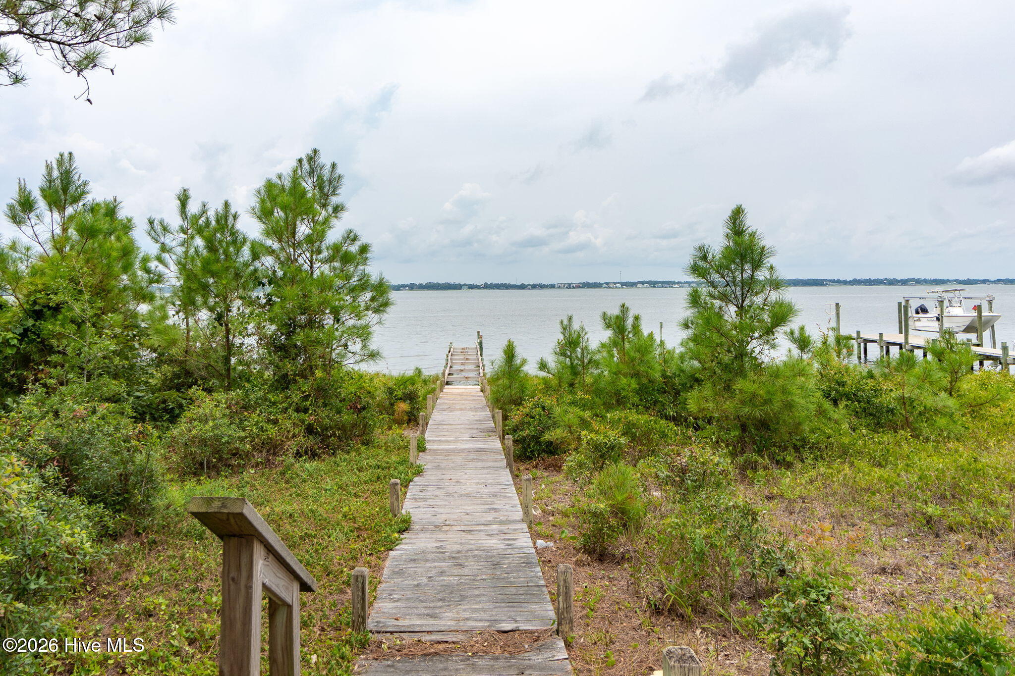 270 Oakleaf Drive,Pine Knoll Shores