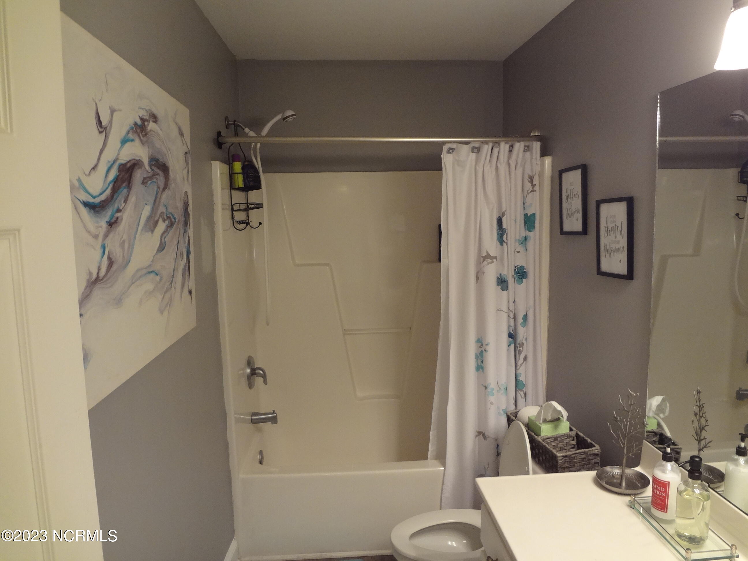 205 South Pointe Drive UNIT B, Winterville, NC, 28590