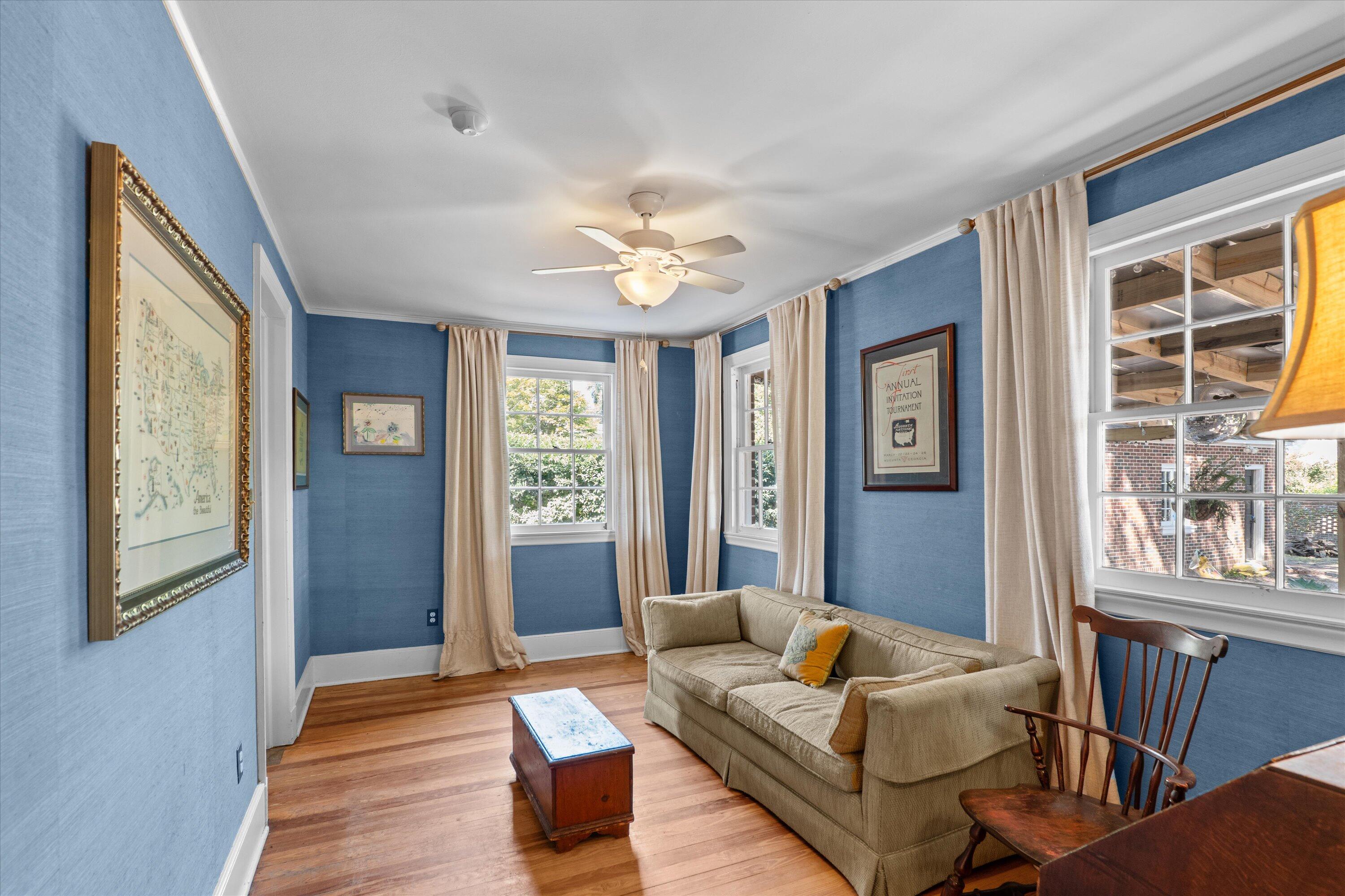 55-P1105984