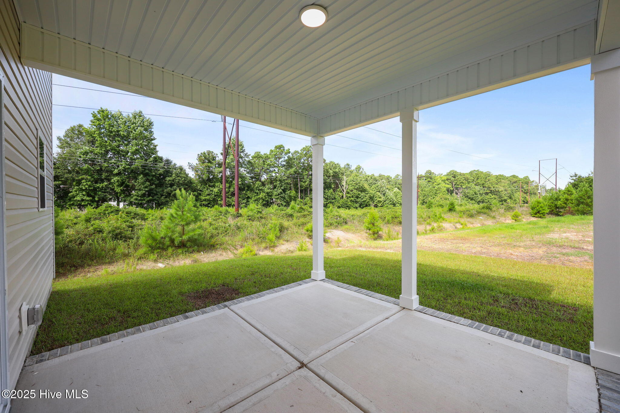 100504160 | Photo 43