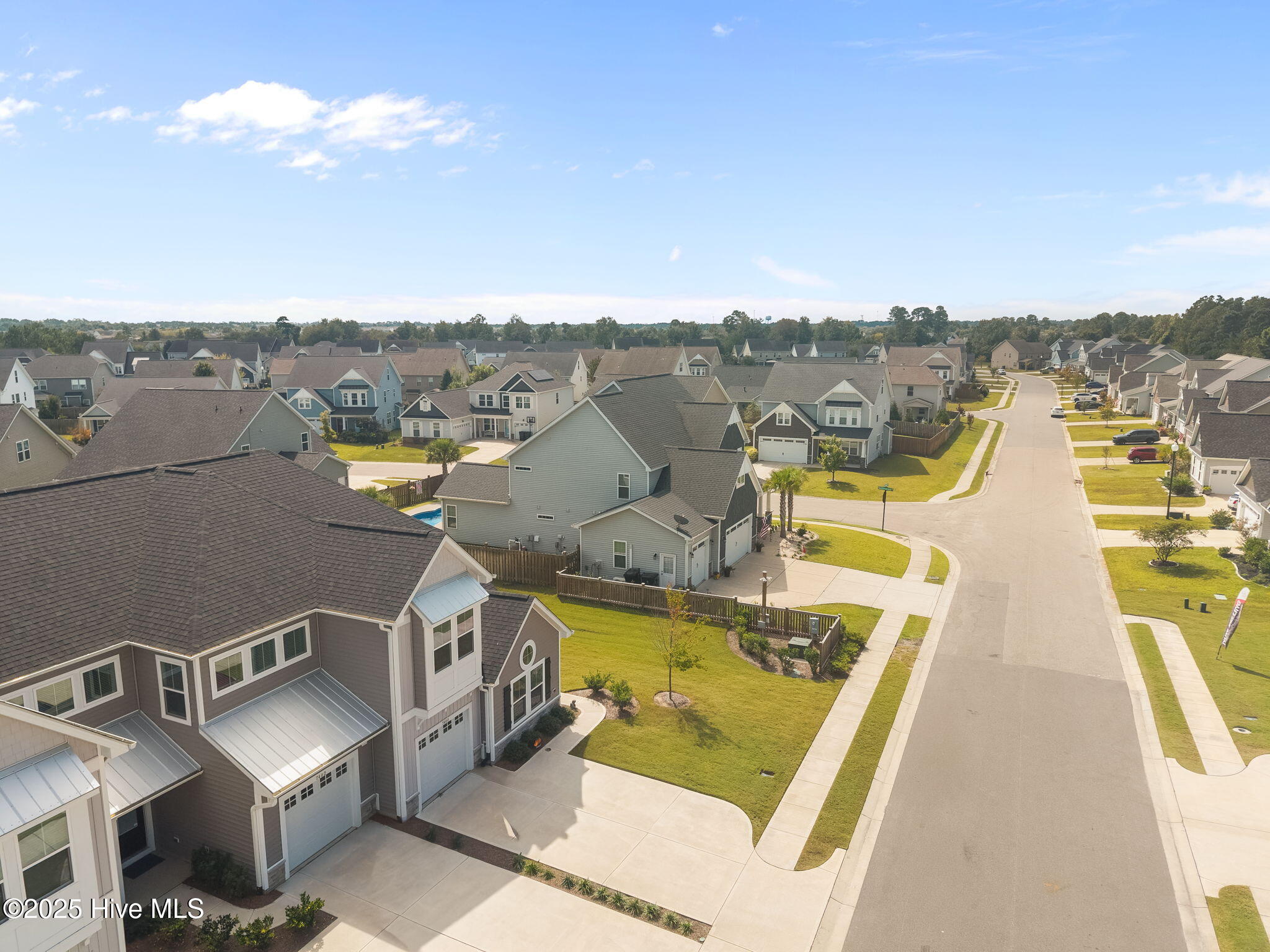 100533920 | Photo 42