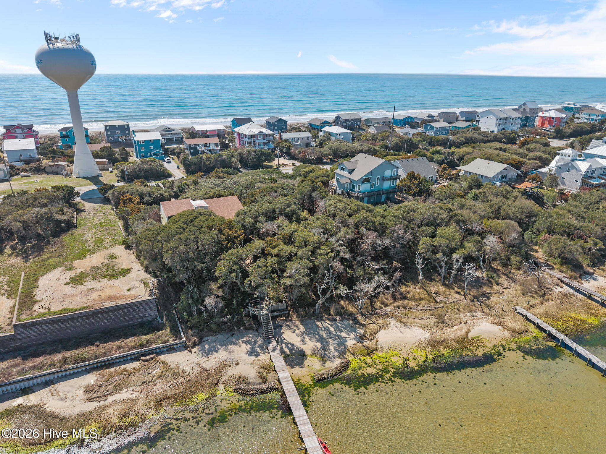 100533525 | Photo 17