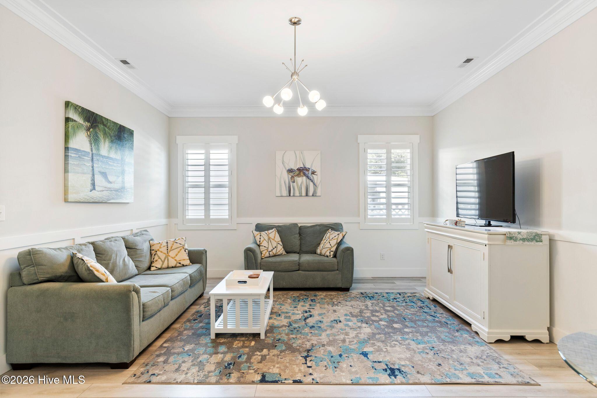 100551574 | Photo 56