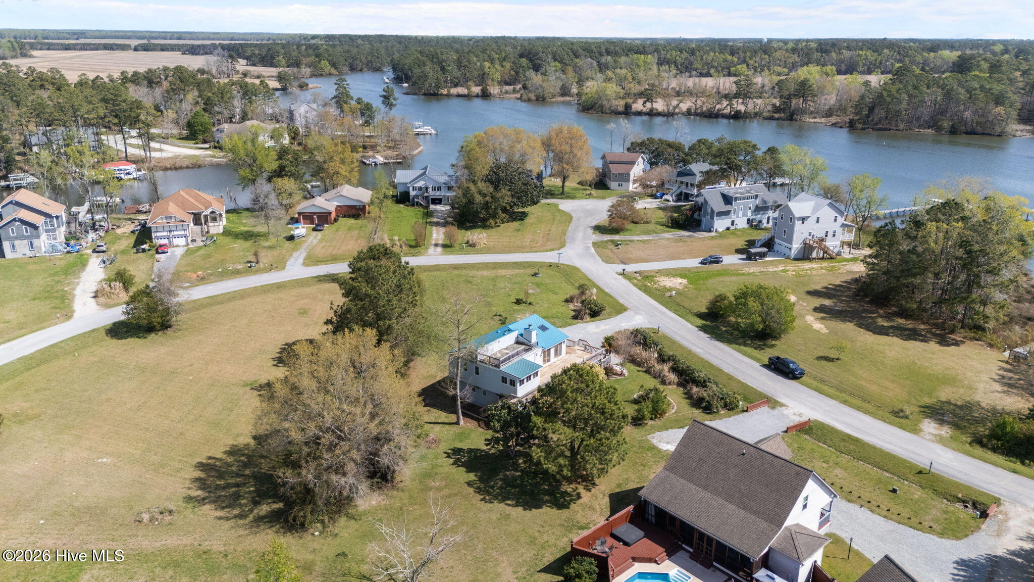 2027 Blackbeard Drive, Oriental, NC, 28571