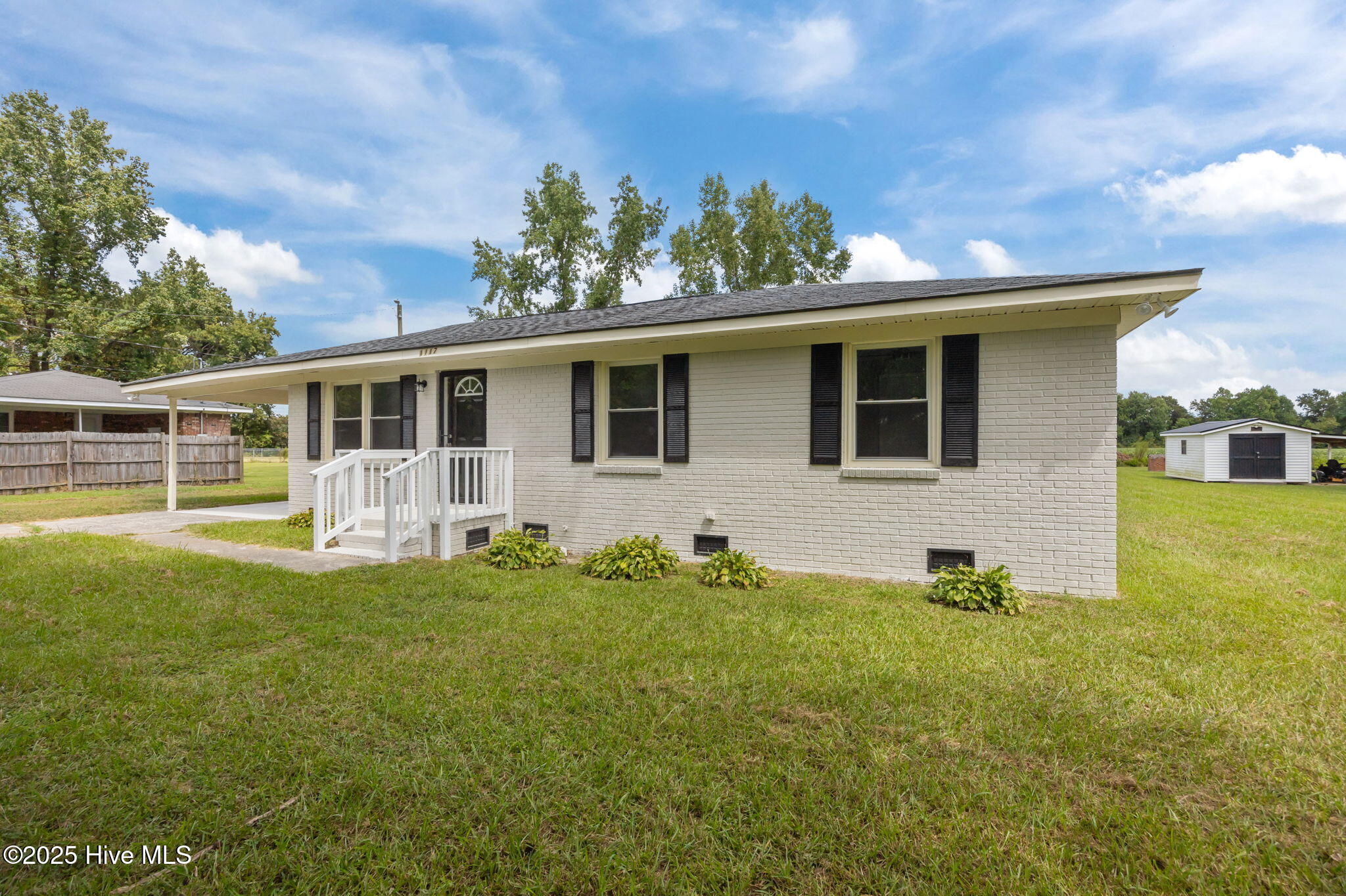 Homes for sale in Grimesland, NC | 1117 S Grimesland Bridge Rd, Grimesland, NC 27837 | MLS# 100528763