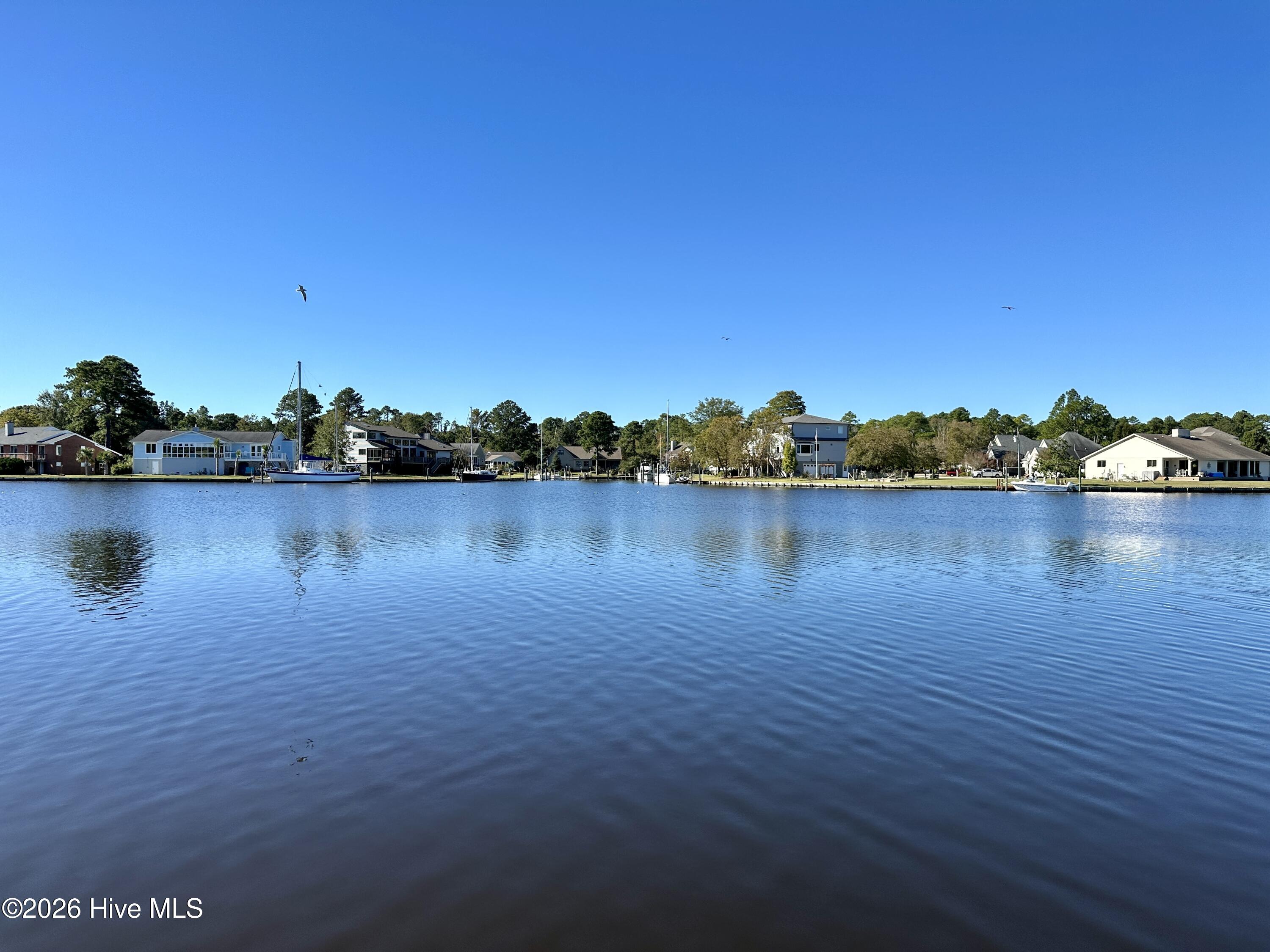808 205 Black Swan Road,New Bern