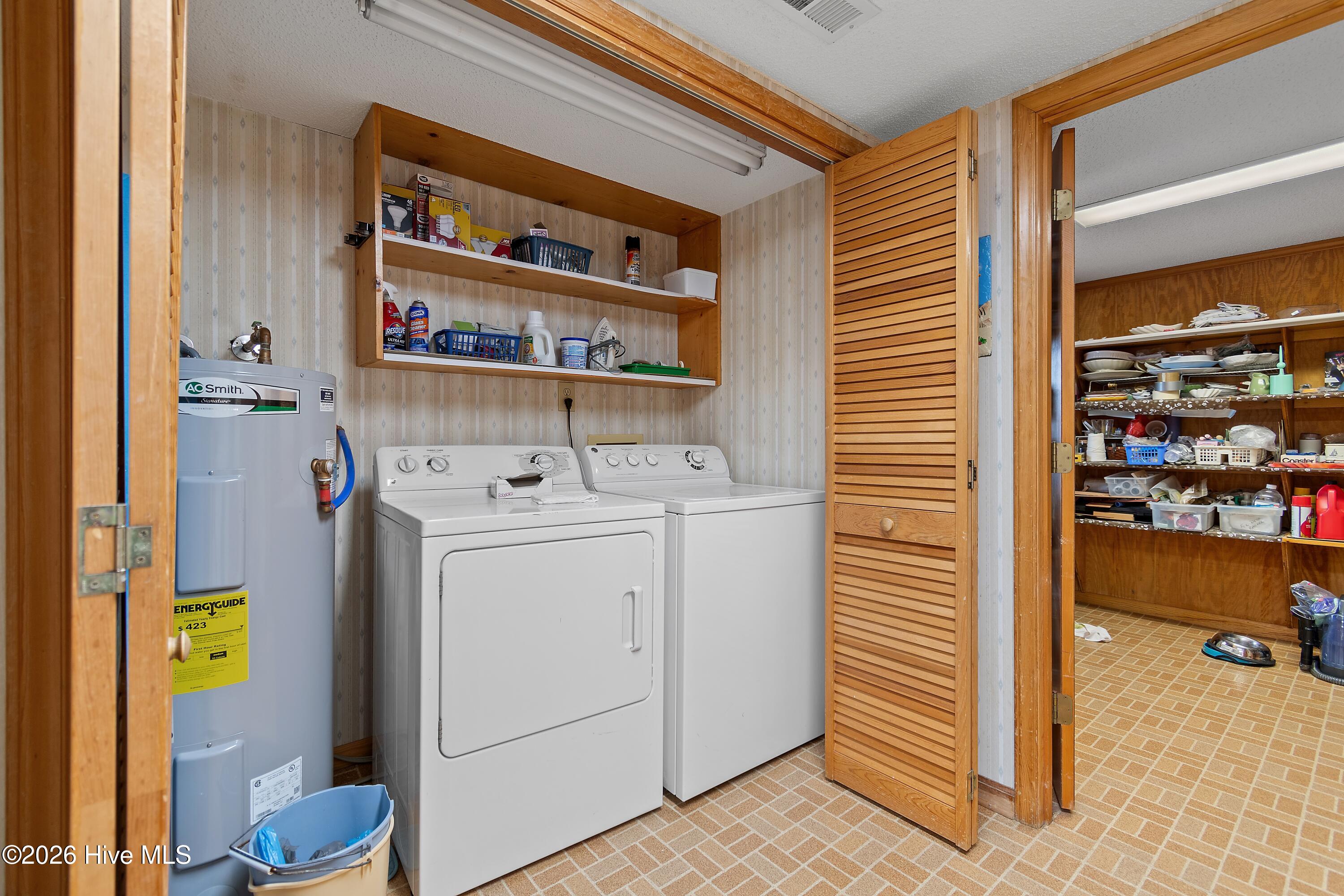 1099 Ocean Boulevard W, Holden Beach, NC, 28462