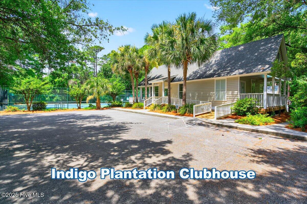 100518742 | Photo 47