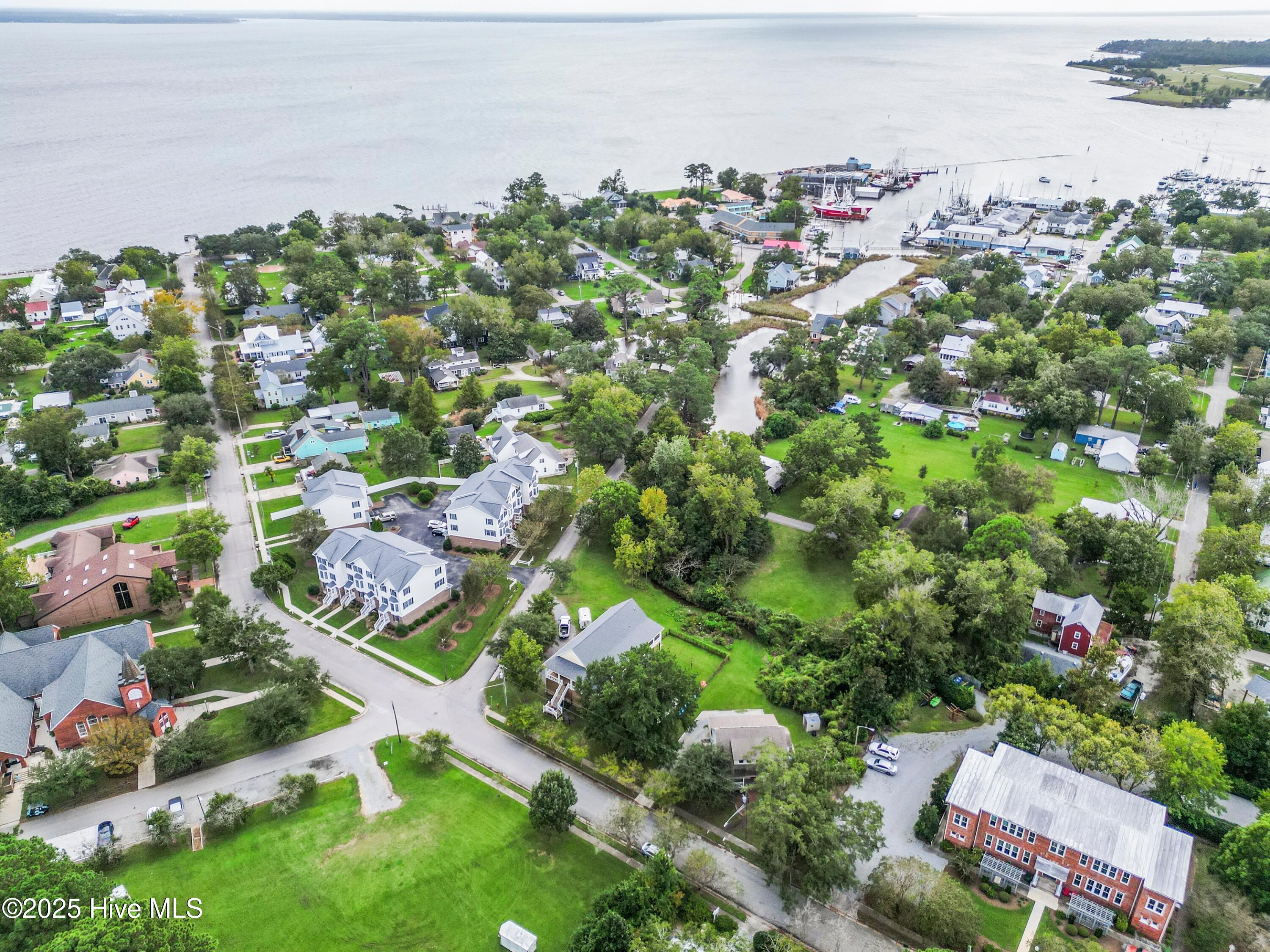 497 Church Street, Oriental, NC, 28571