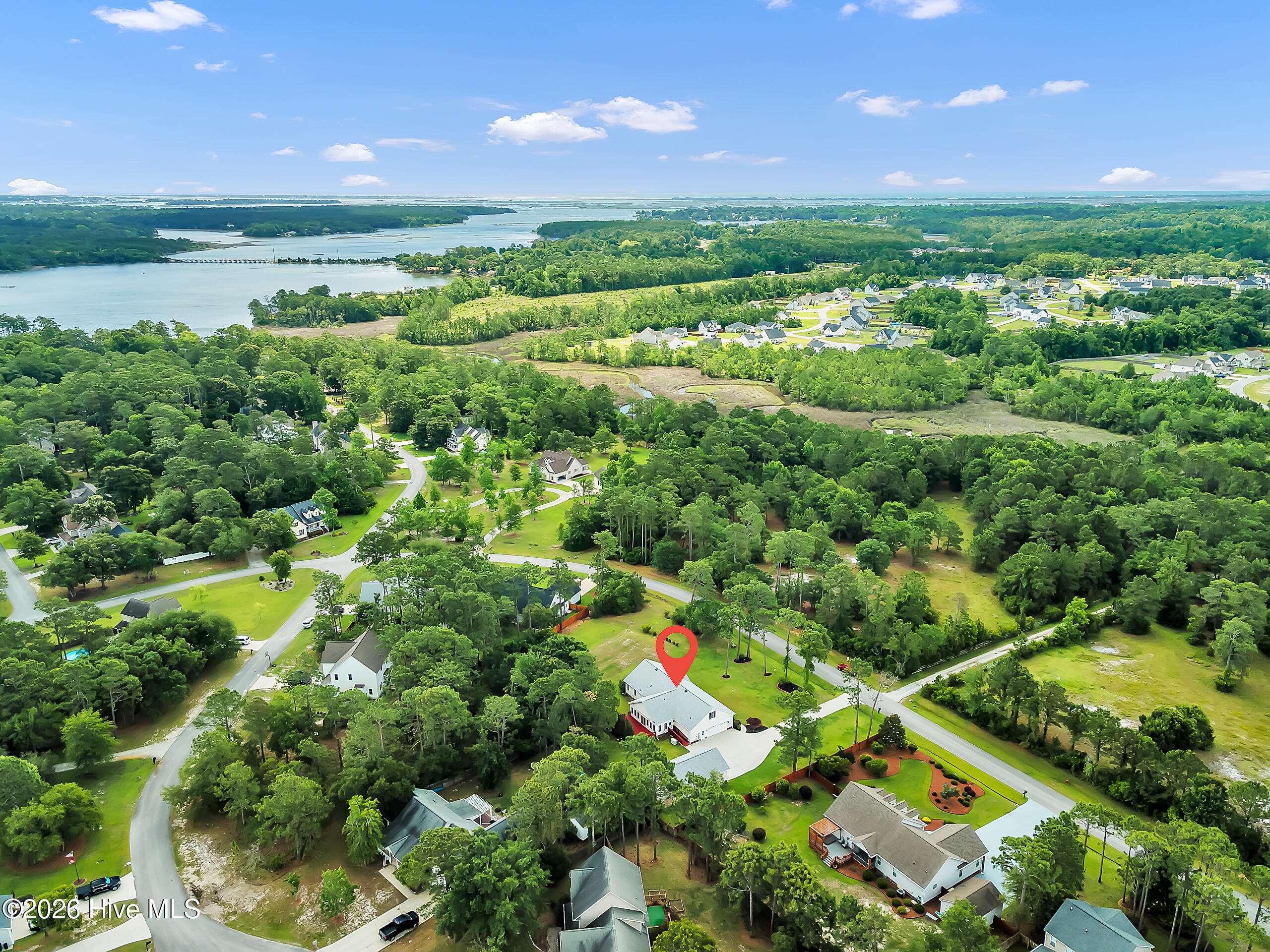 215 Winding Creek Way,Hubert