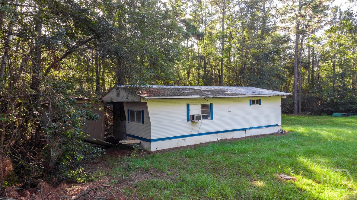 Septic Tanks on Lots 13 & 14.