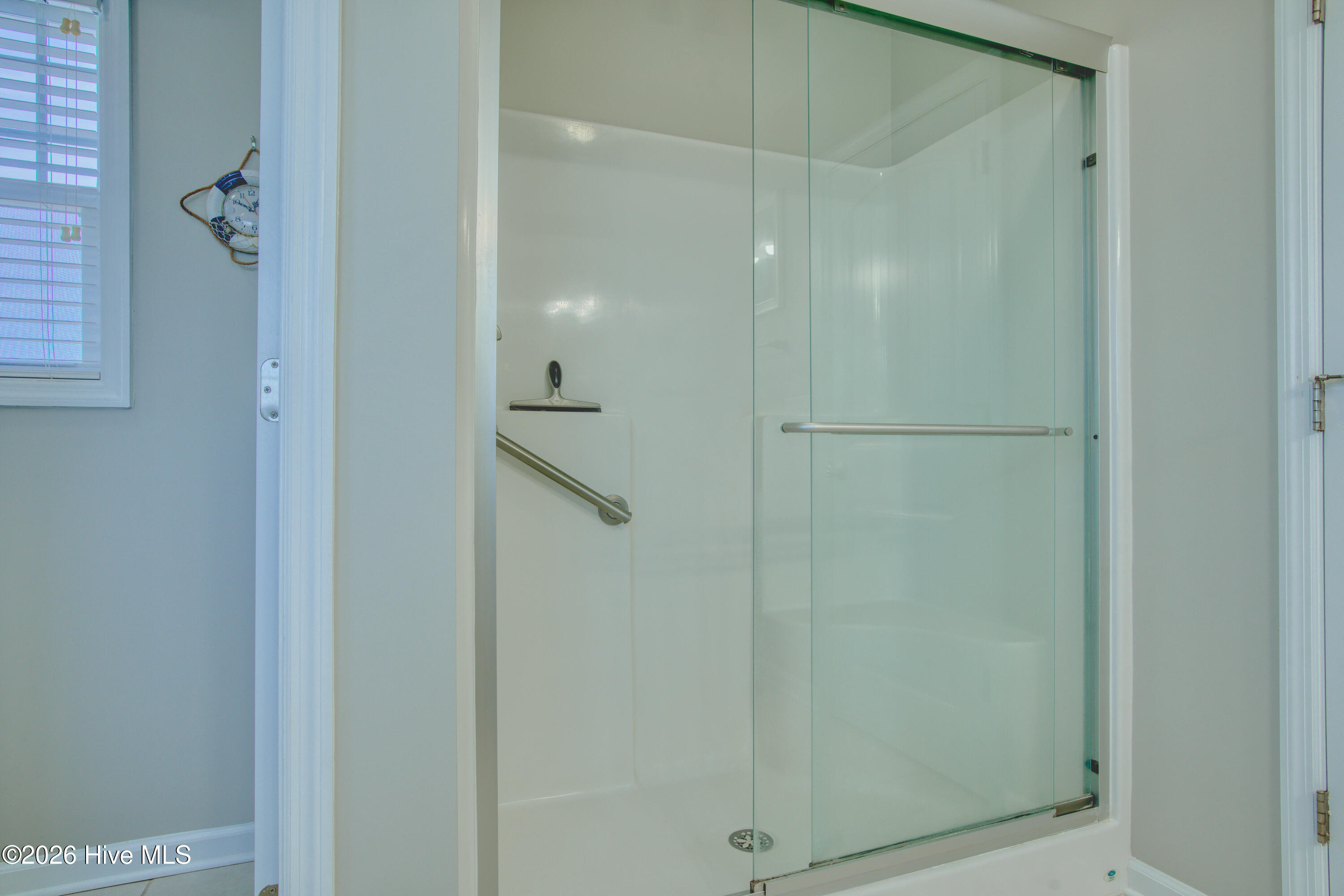 100558539 | Photo 15