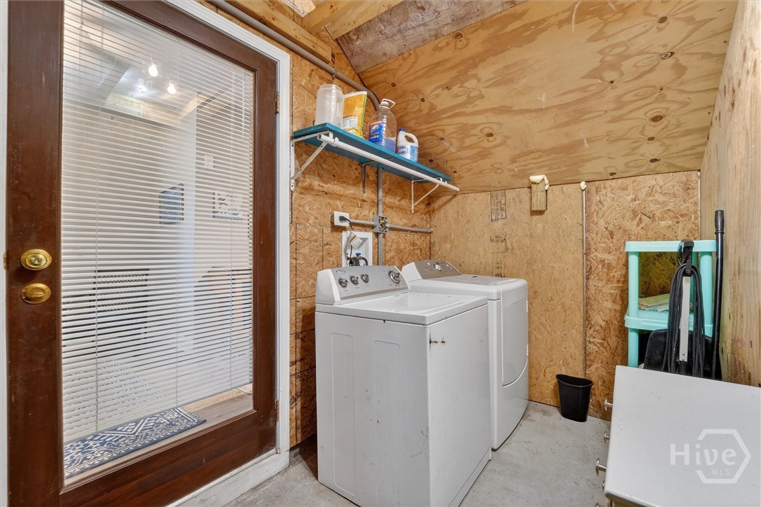 Laundry for efficiency apartment