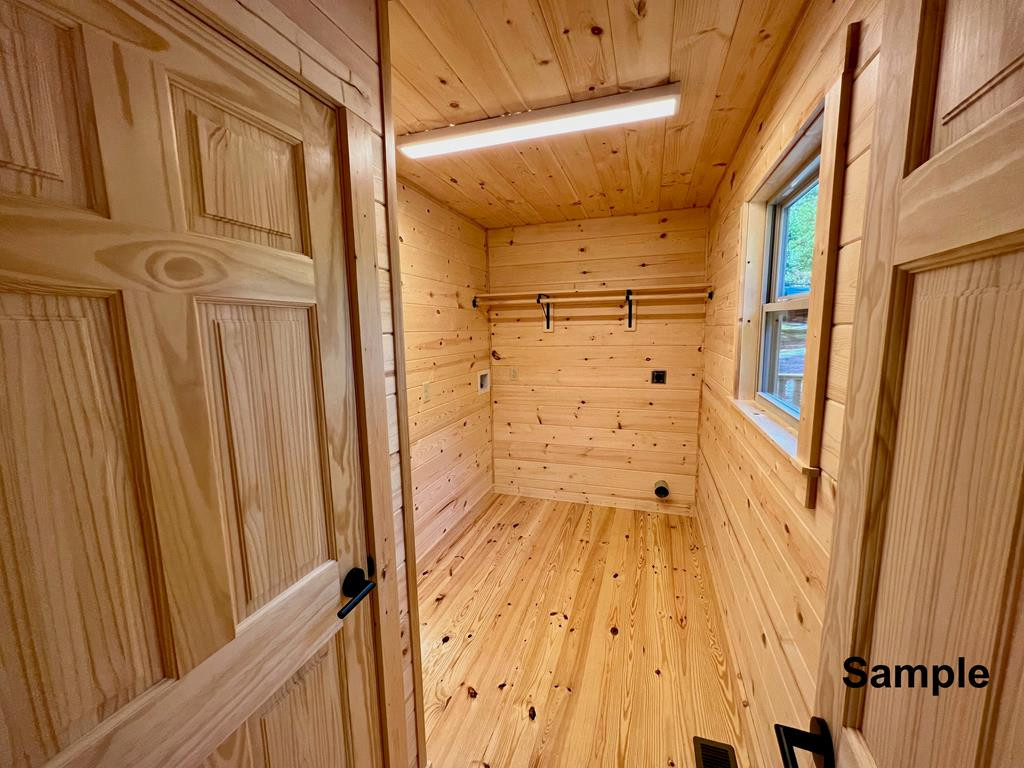 Laundry/Pantry