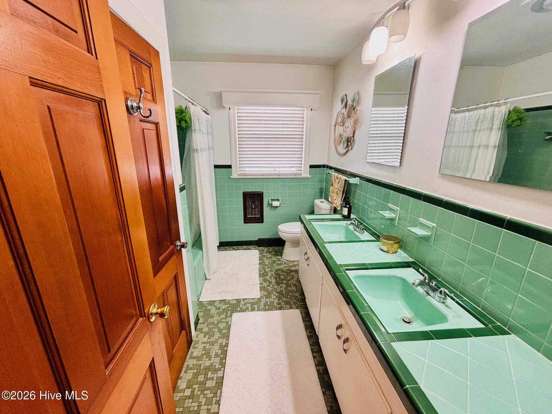 302 Oak Drive, Washington, NC, 27889