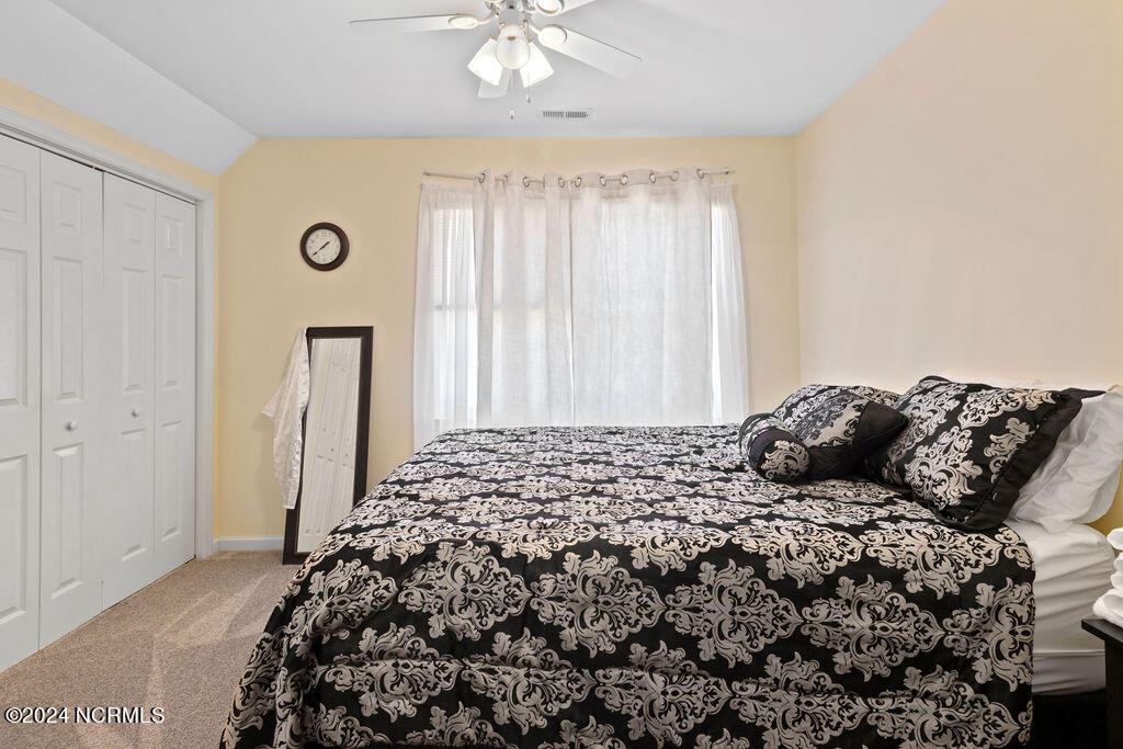 100560006 | Photo 23