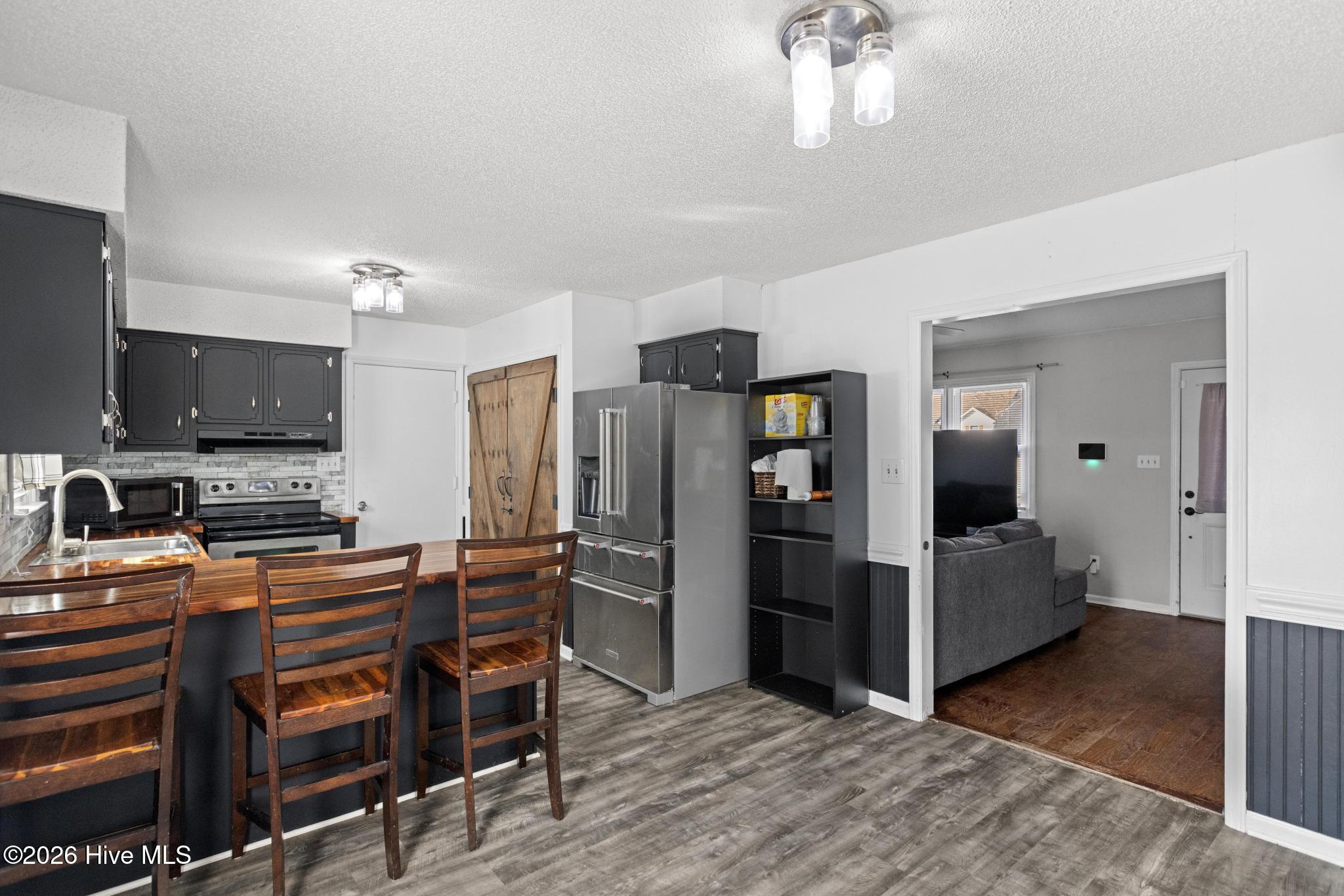 100541660 | Photo 20