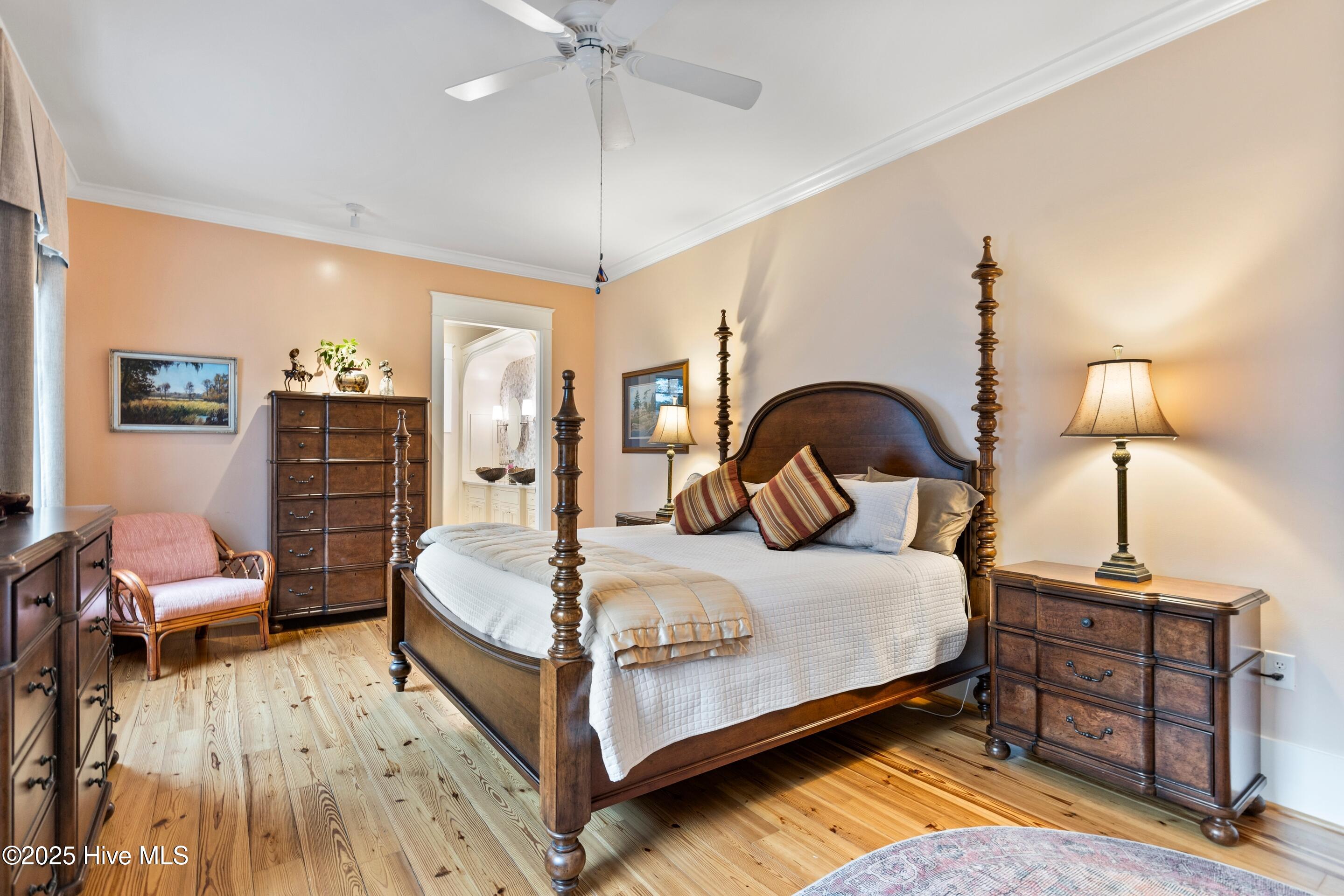 100544140 | Photo 39