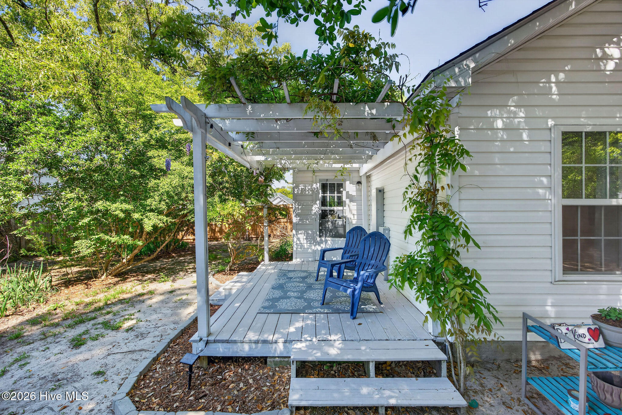 100567464 | Photo 29