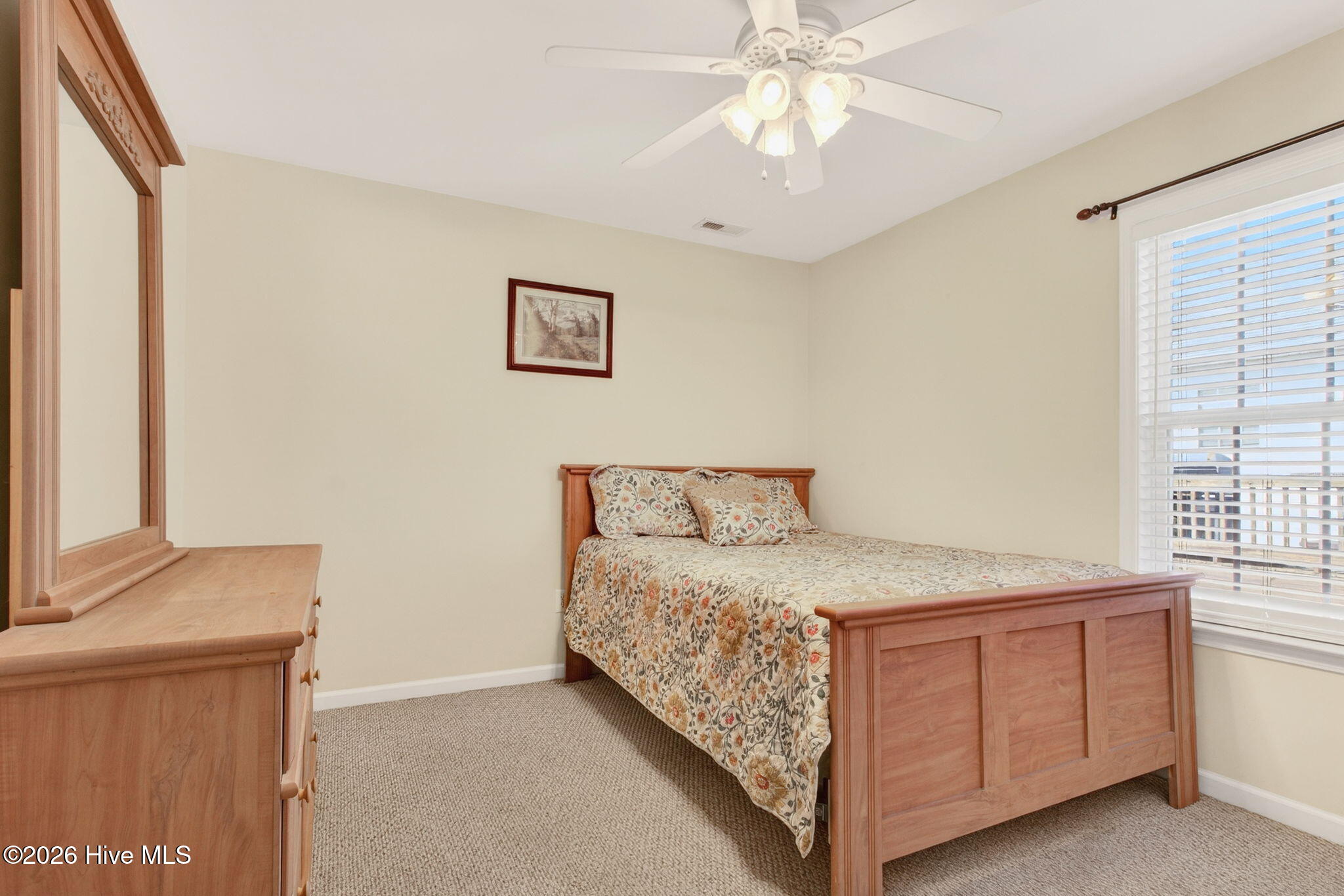 100558532 | Photo 39