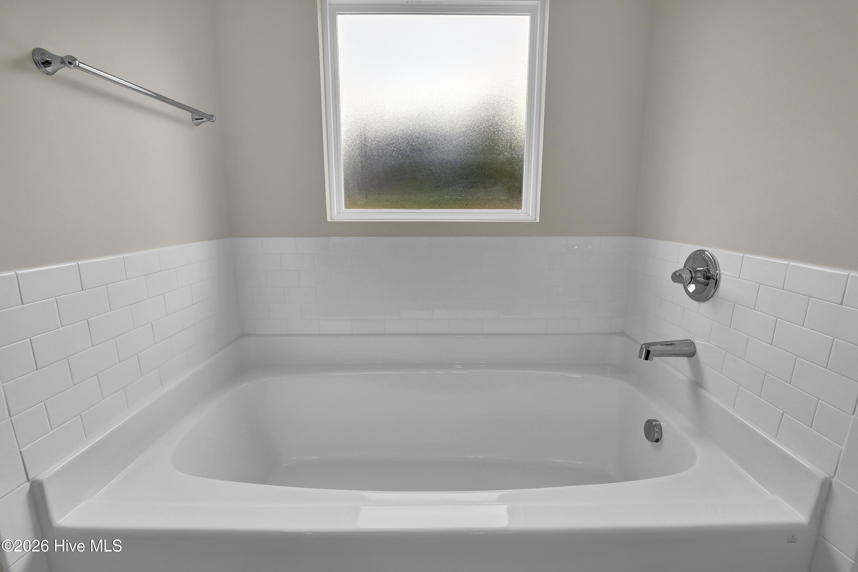 100557208 | Photo 22