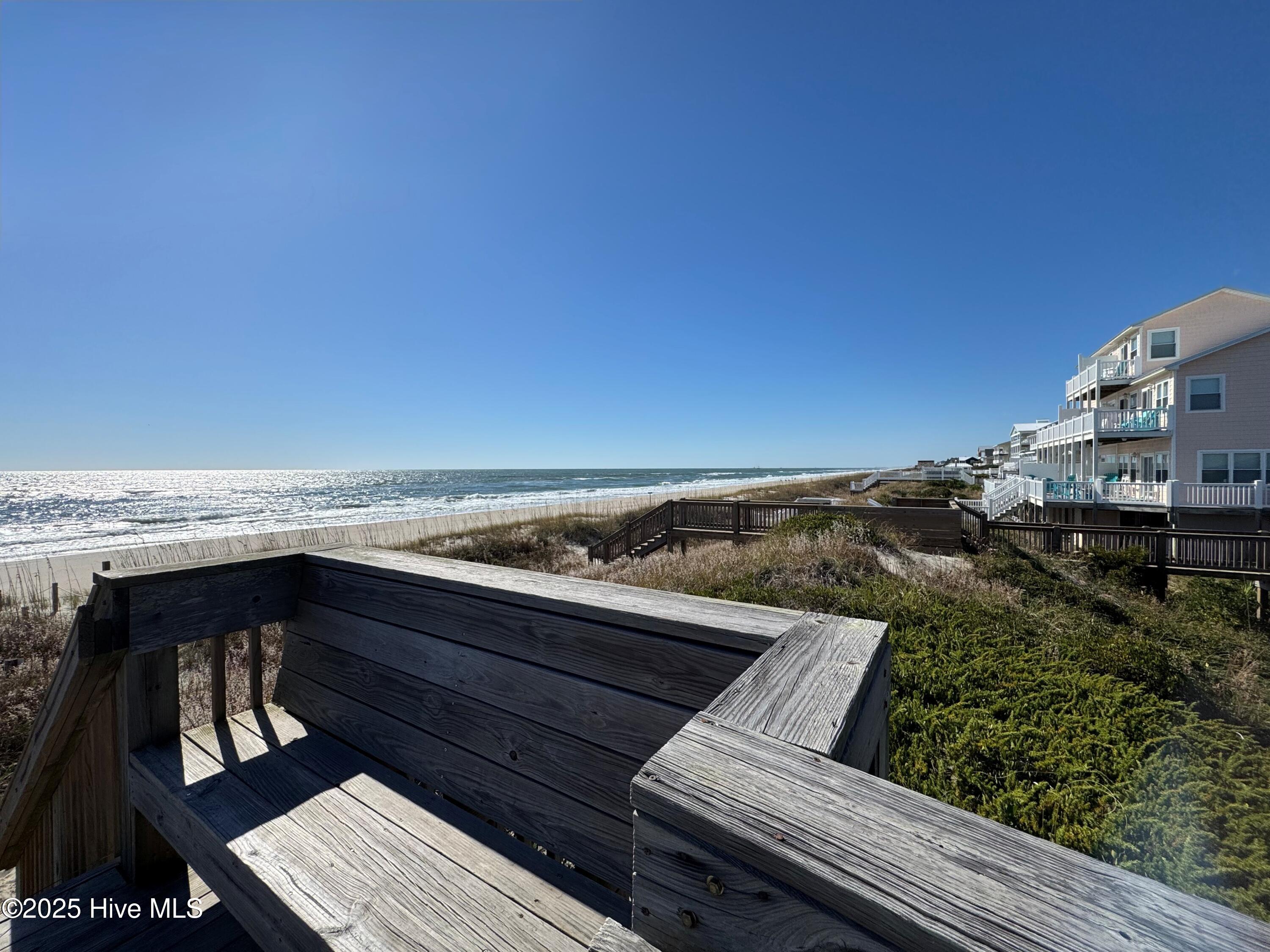 100540884 | Photo 26