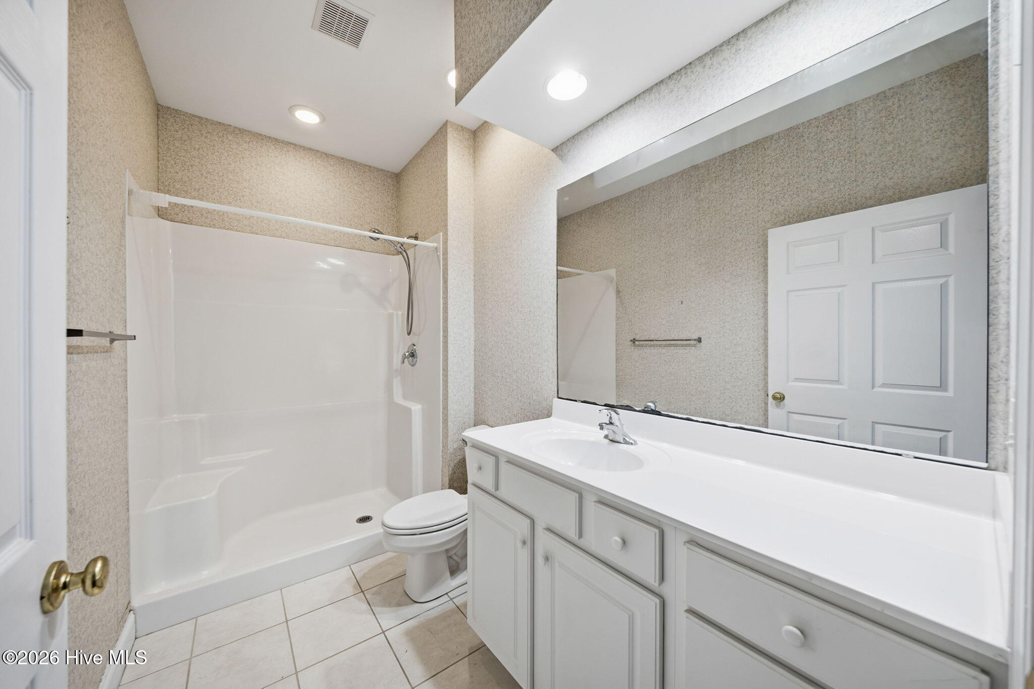 100567711 | Photo 25