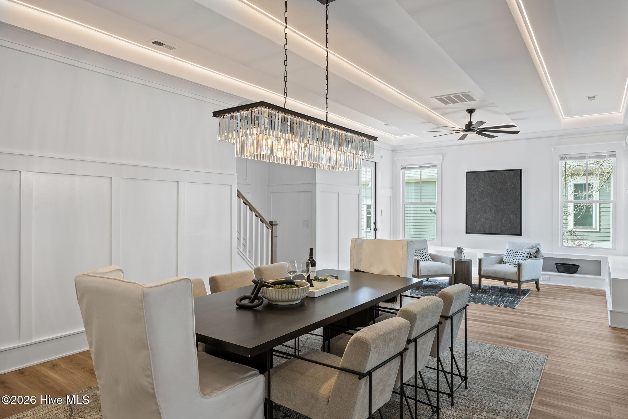 100561679 | Photo 15